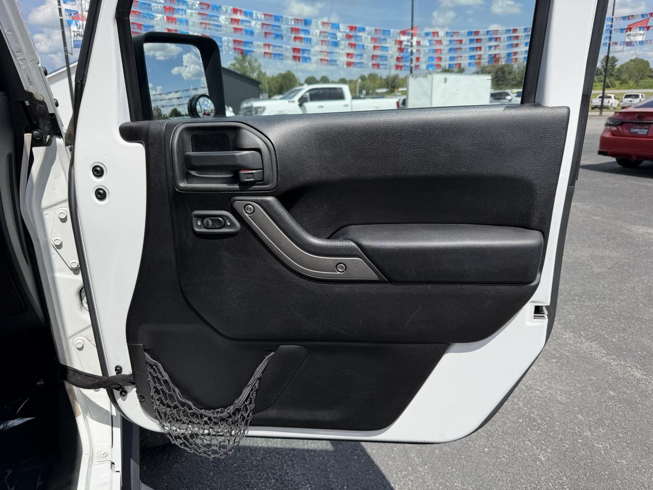 Jeep Wrangler Unlimited 4WD 4dr Sport 2014