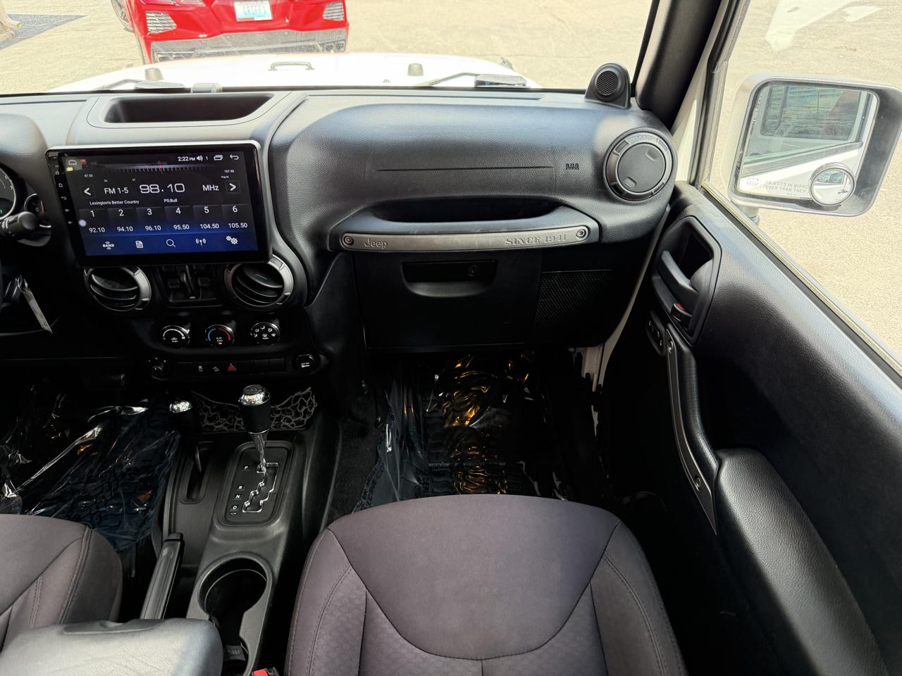 Jeep Wrangler Unlimited 4WD 4dr Sport 2014