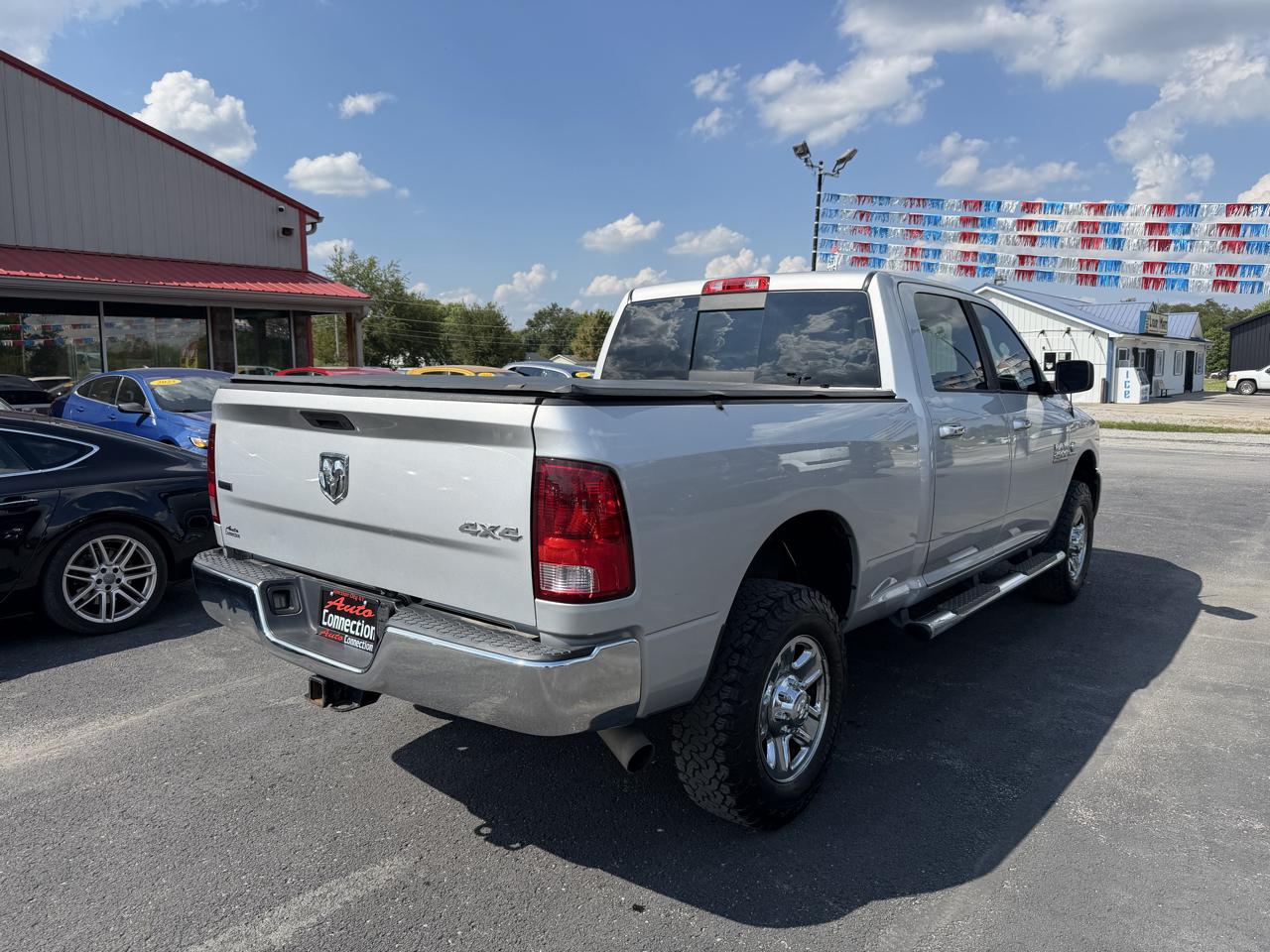 RAM 2500 4WD Crew Cab 149" SLT 2014