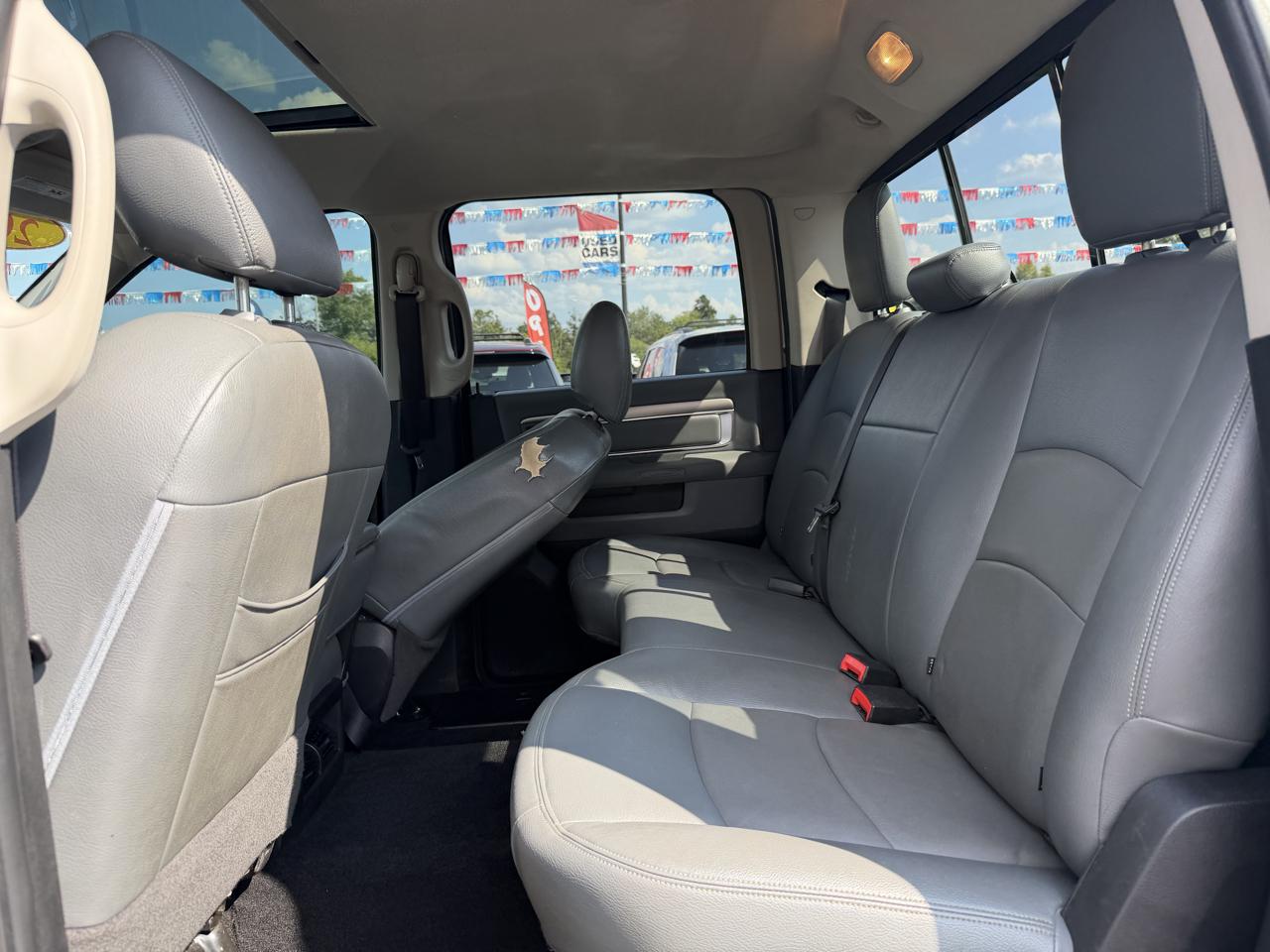 RAM 2500 4WD Crew Cab 149" SLT 2014