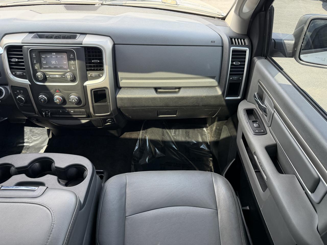 RAM 2500 4WD Crew Cab 149" SLT 2014