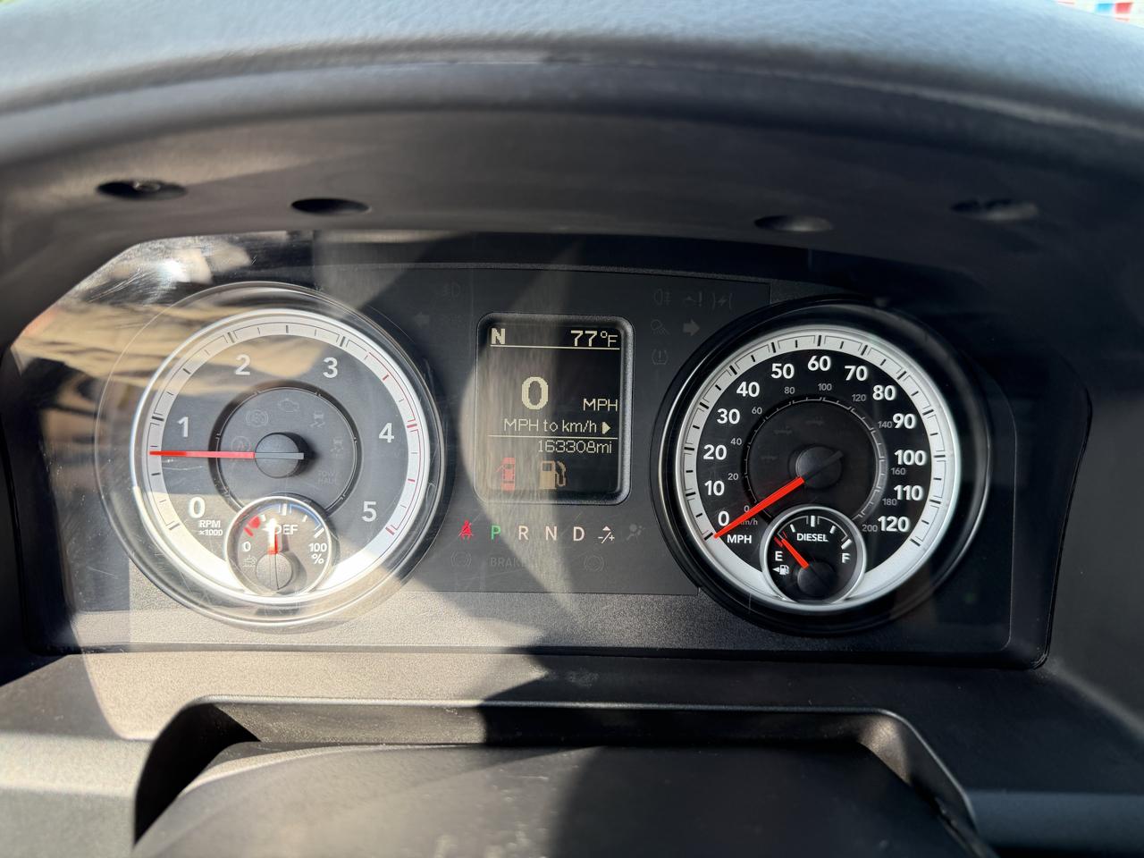 RAM 2500 4WD Crew Cab 149" SLT 2014