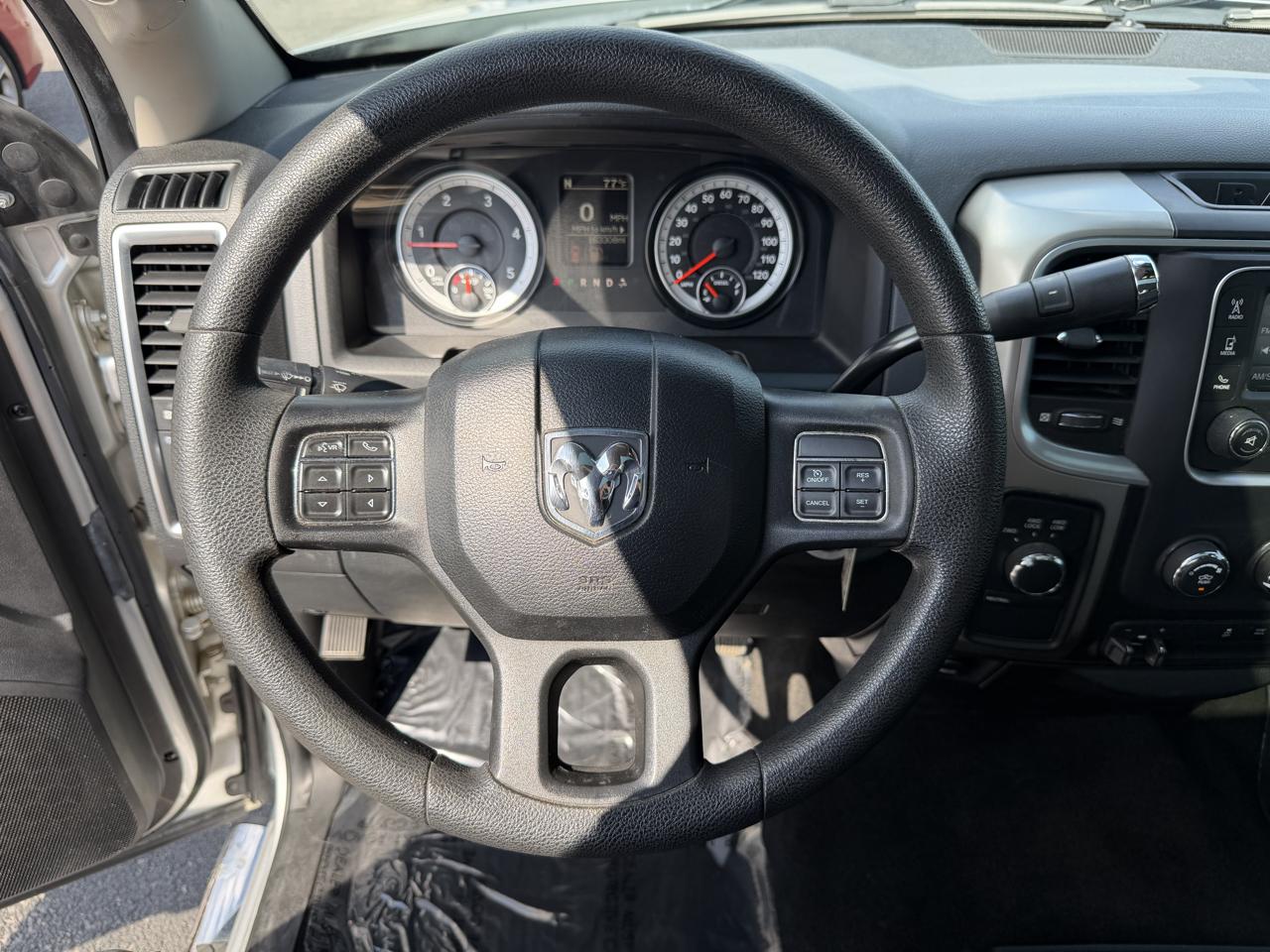 RAM 2500 4WD Crew Cab 149" SLT 2014