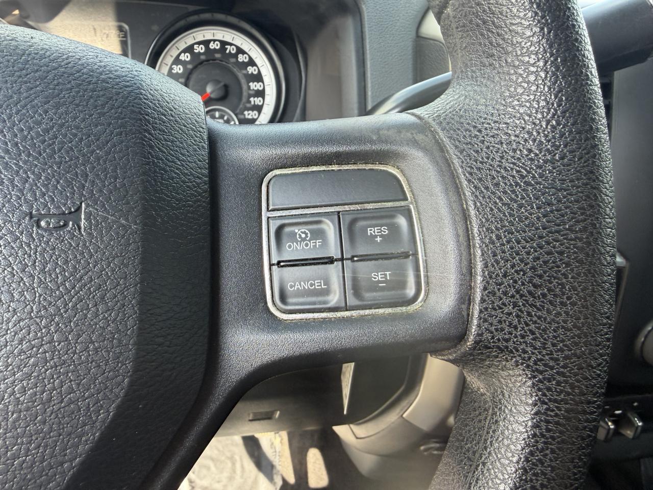 RAM 2500 4WD Crew Cab 149" SLT 2014