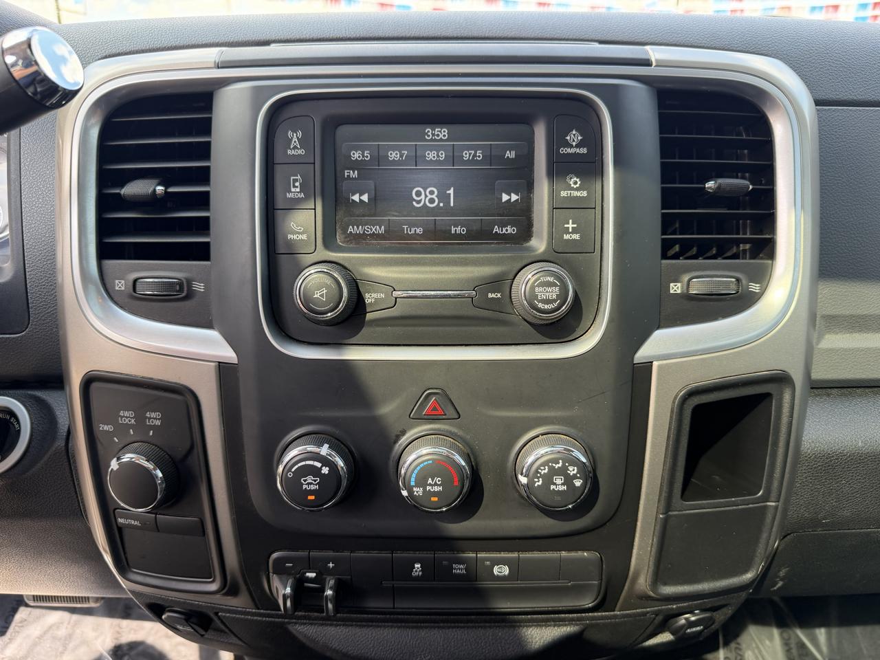 RAM 2500 4WD Crew Cab 149" SLT 2014