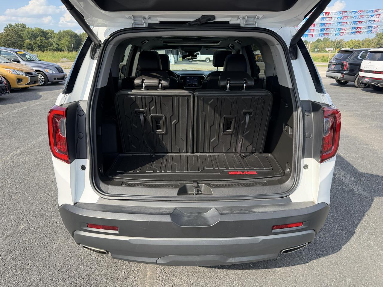 GMC Acadia AWD 4dr AT4 2023