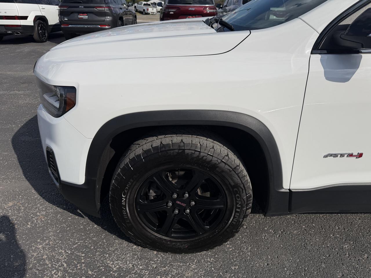 GMC Acadia AWD 4dr AT4 2023
