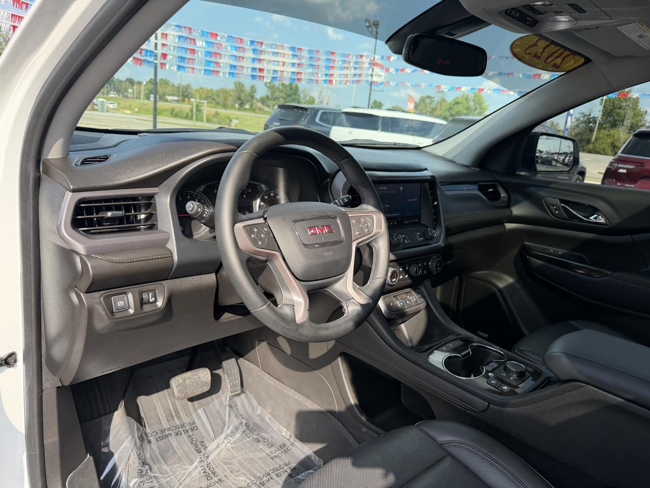 GMC Acadia AWD 4dr AT4 2023