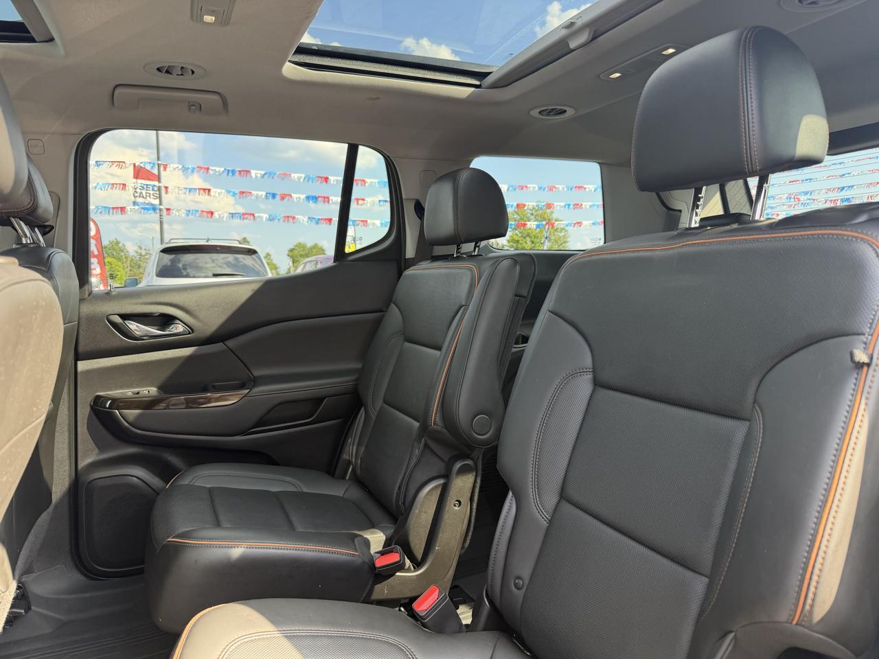GMC Acadia AWD 4dr AT4 2023