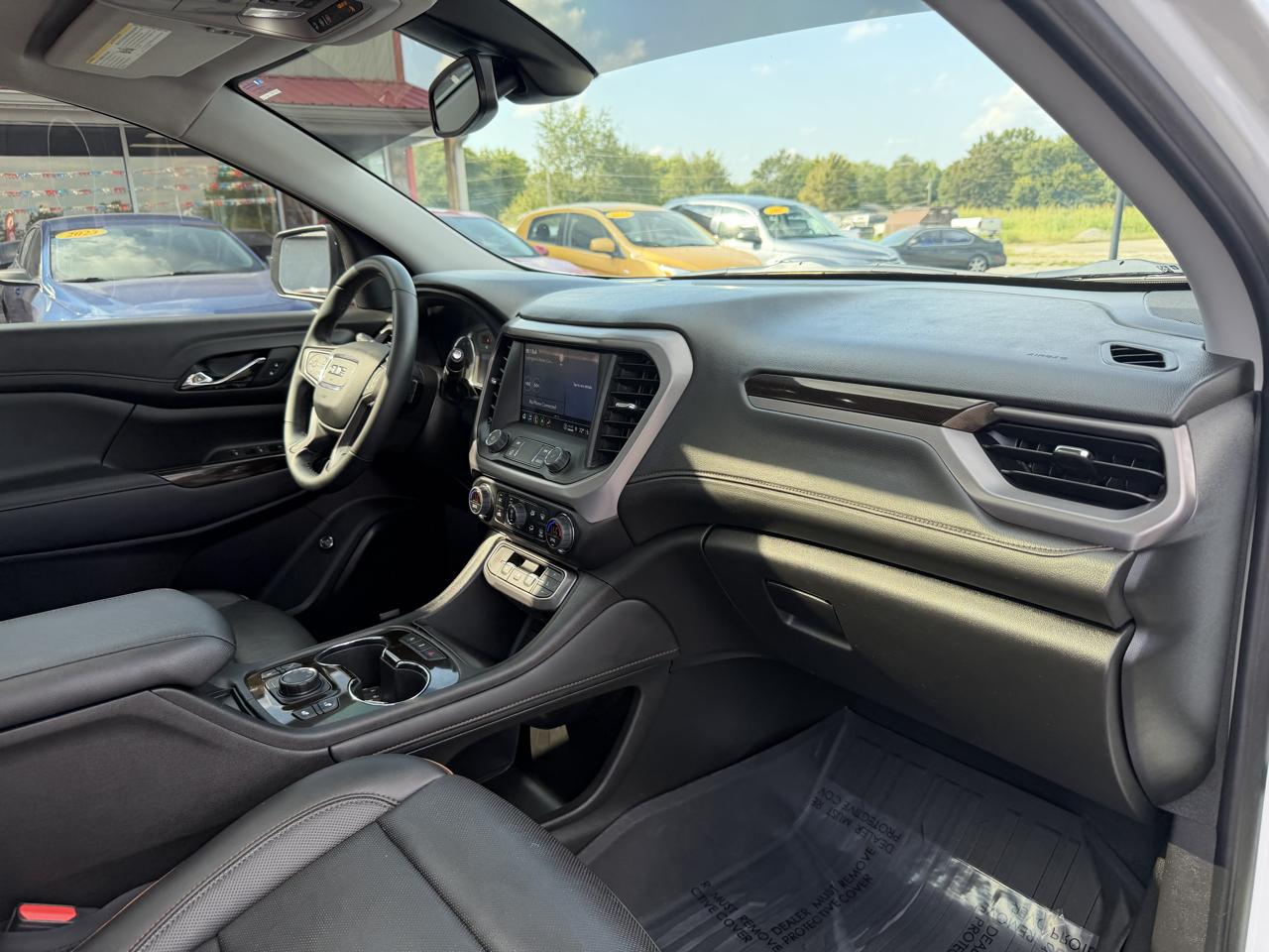 GMC Acadia AWD 4dr AT4 2023