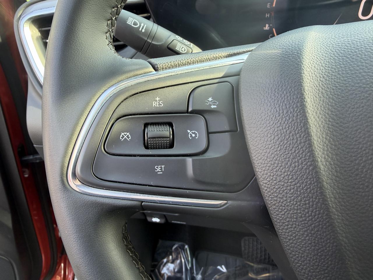 Buick Encore GX FWD 4dr Sport Touring 2024