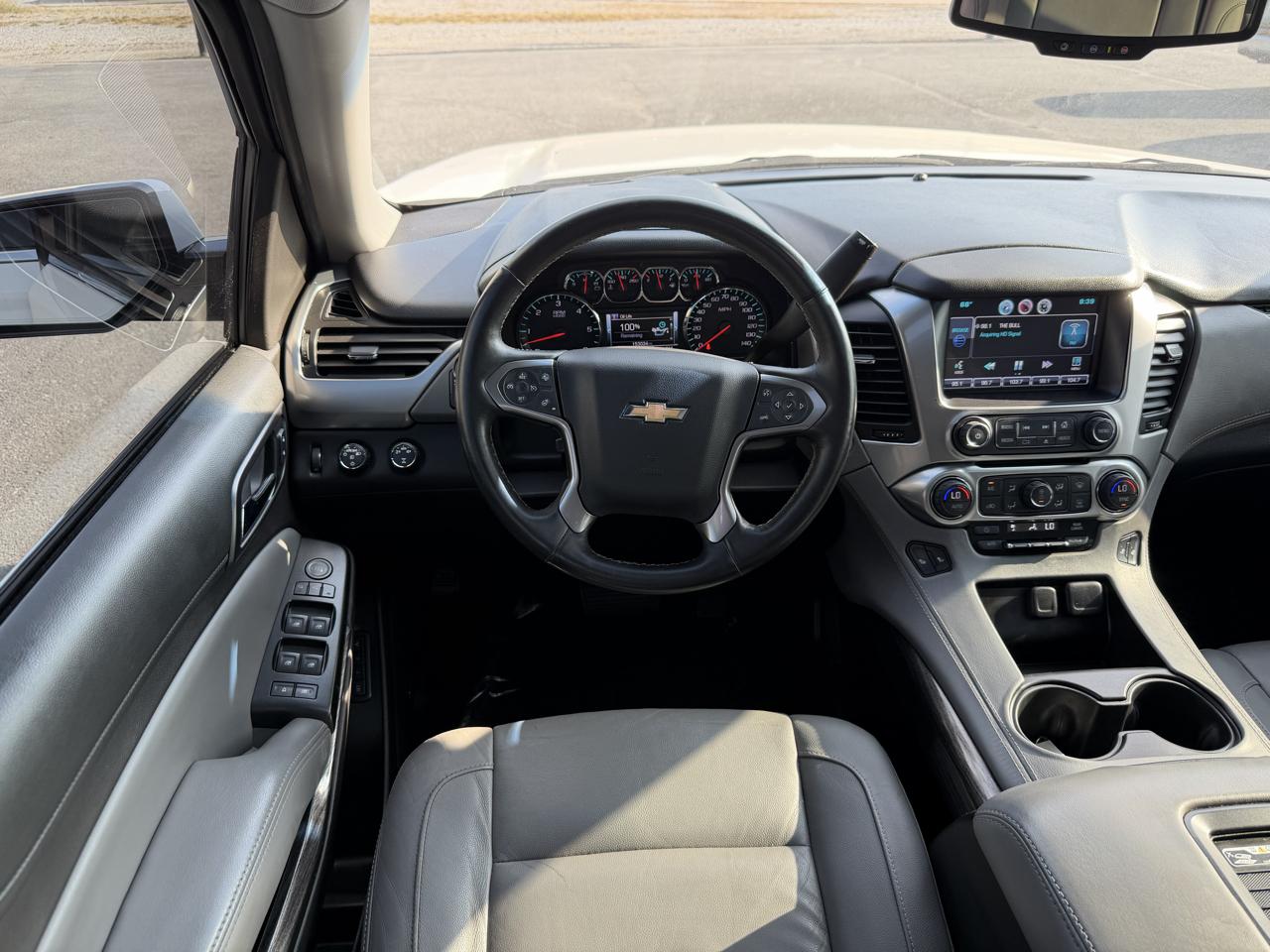 Chevrolet Suburban 4WD 4dr LT 2015