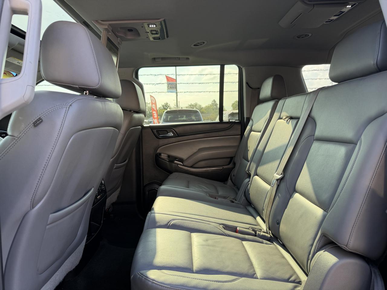 Chevrolet Suburban 4WD 4dr LT 2015