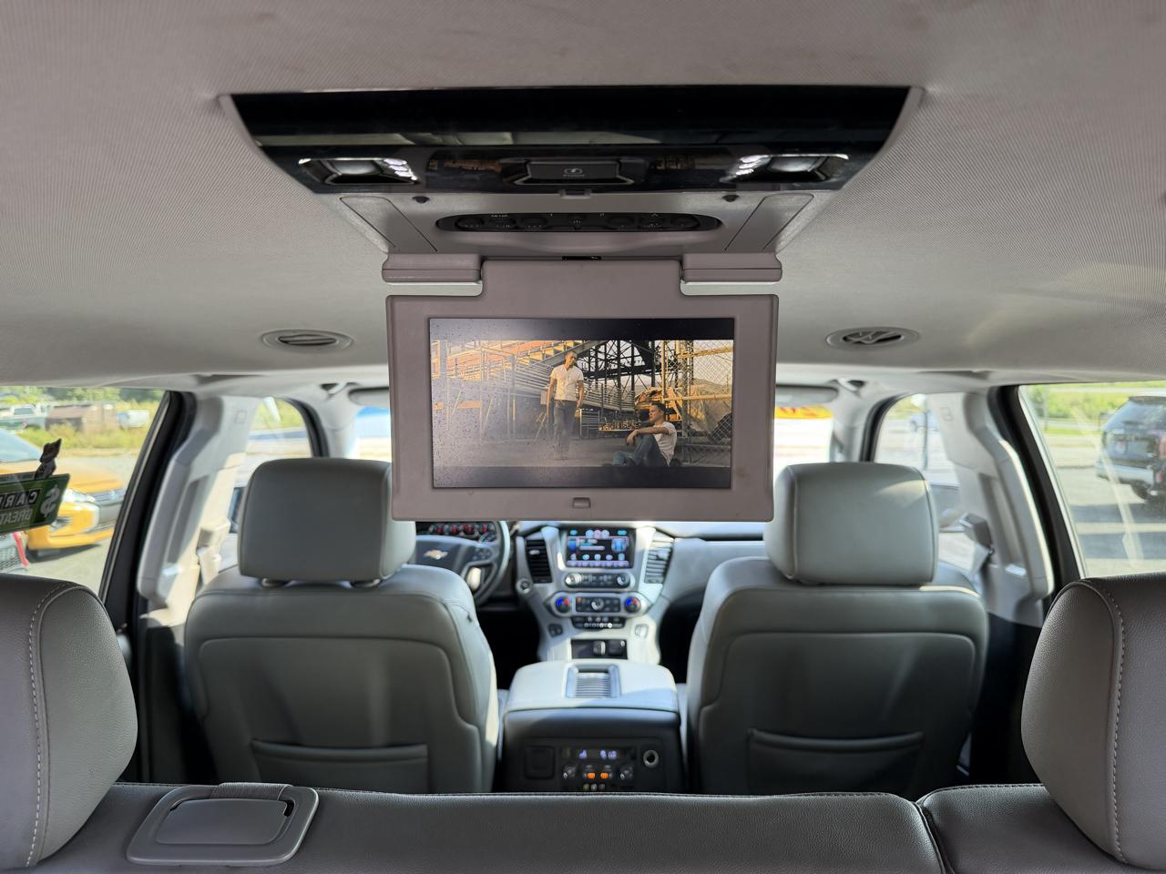 Chevrolet Suburban 4WD 4dr LT 2015