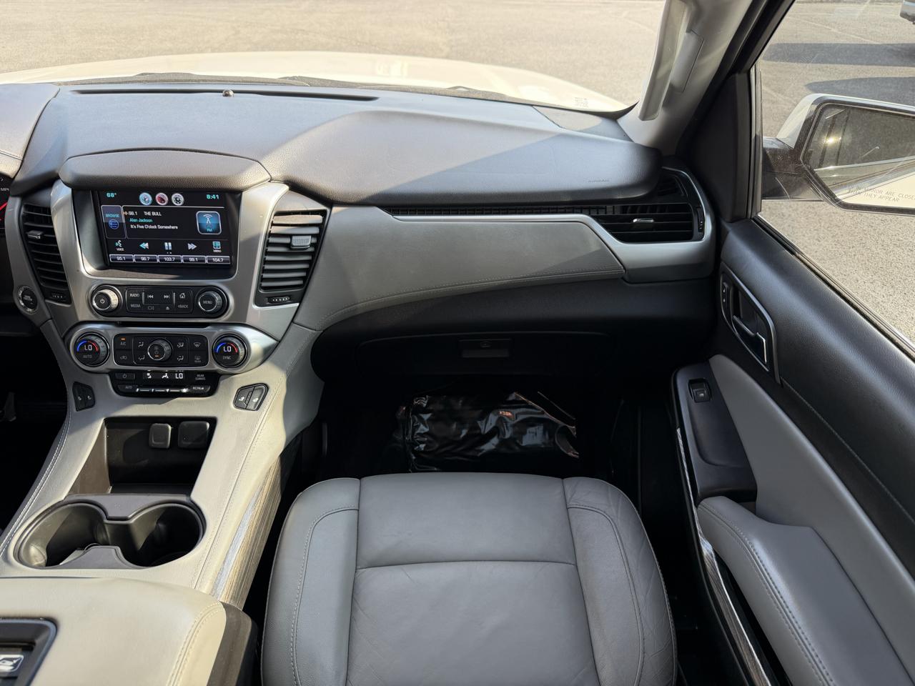 Chevrolet Suburban 4WD 4dr LT 2015