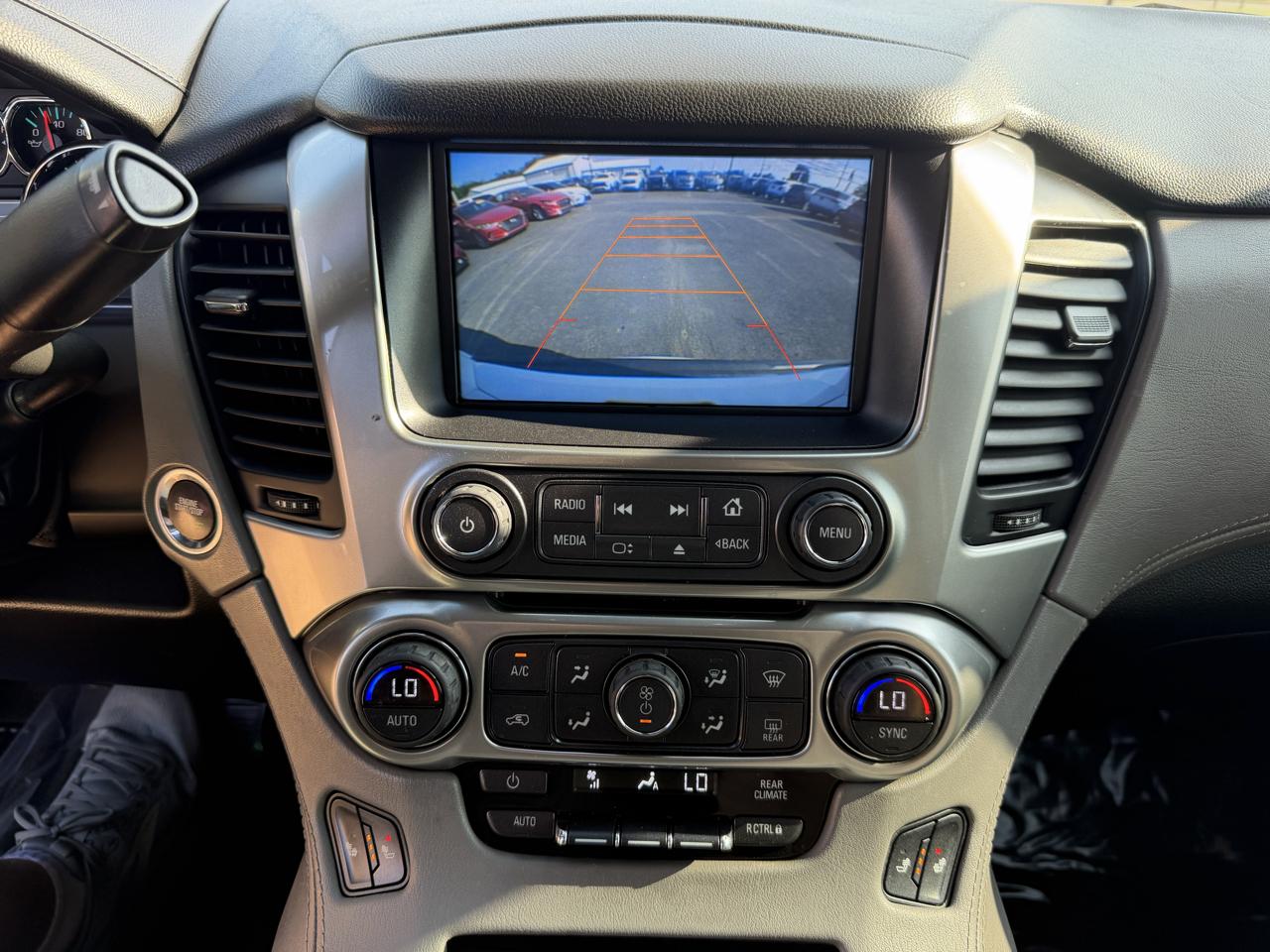 Chevrolet Suburban 4WD 4dr LT 2015