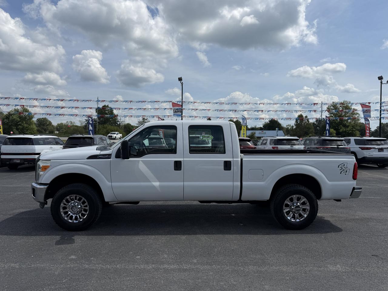 Ford Super Duty F-250 SRW XL 4WD Crew Cab 6.75' Box 2015