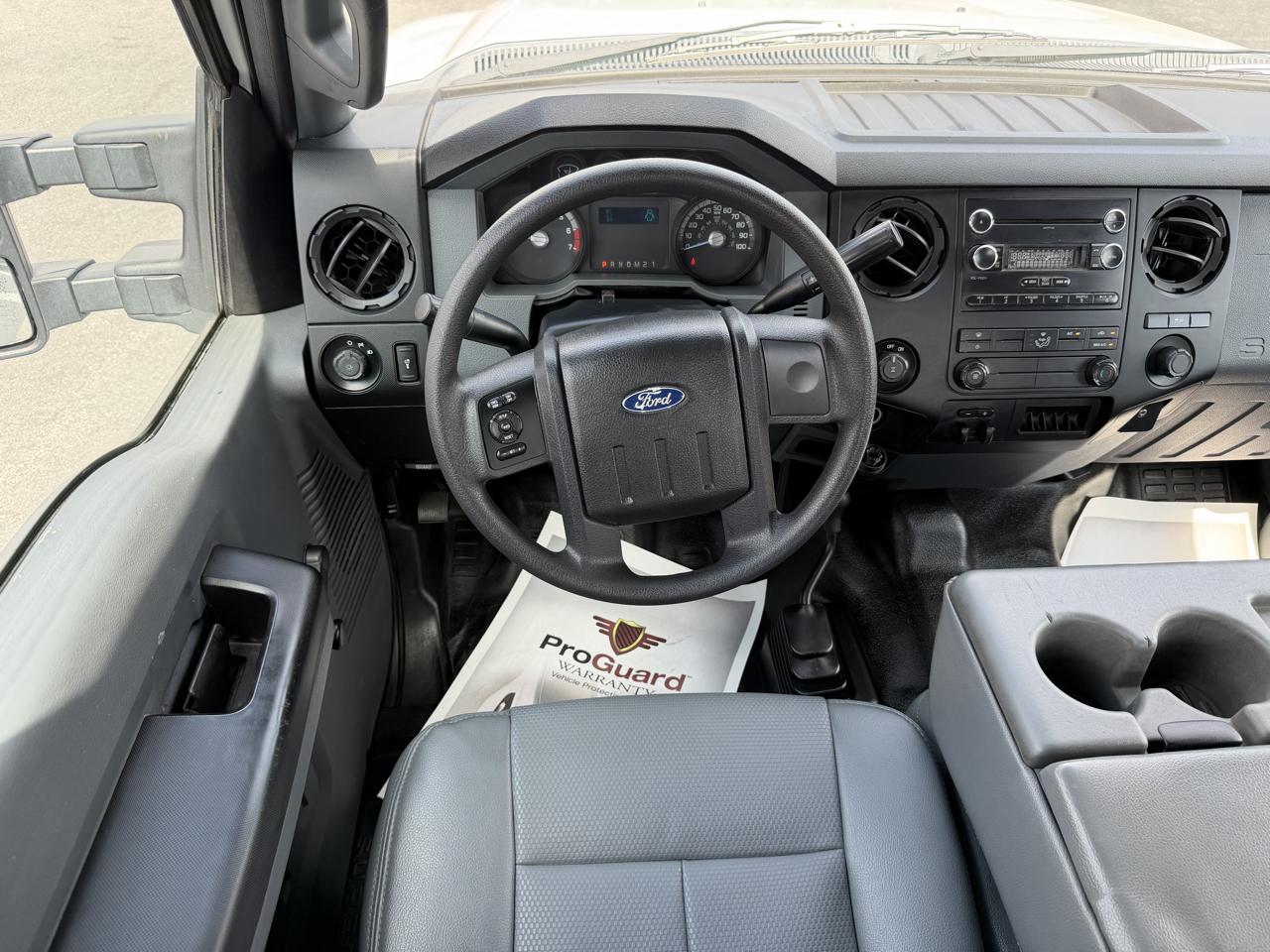 Ford Super Duty F-250 SRW XL 4WD Crew Cab 6.75' Box 2015