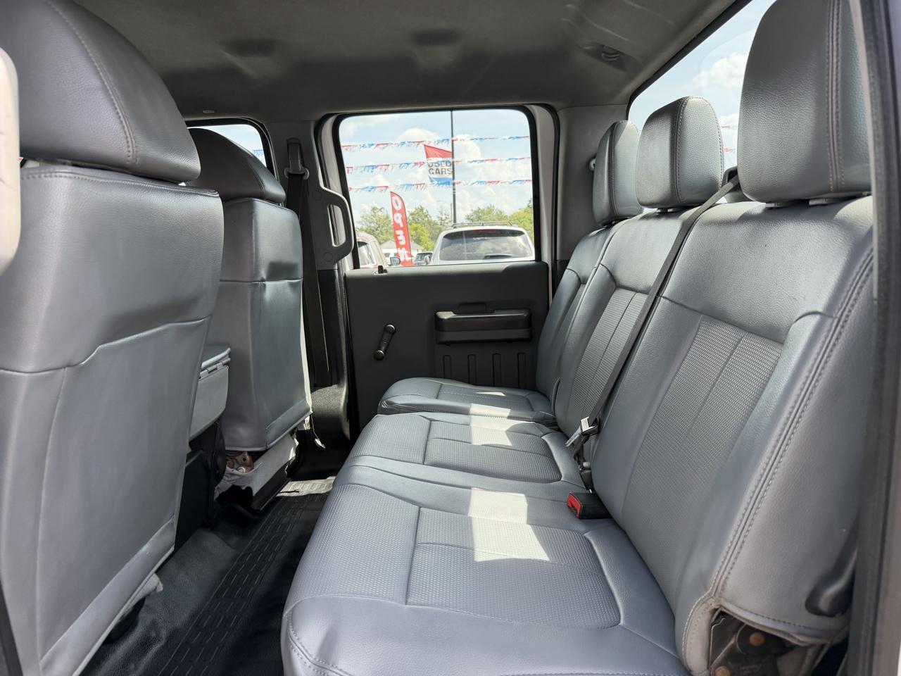 Ford Super Duty F-250 SRW XL 4WD Crew Cab 6.75' Box 2015