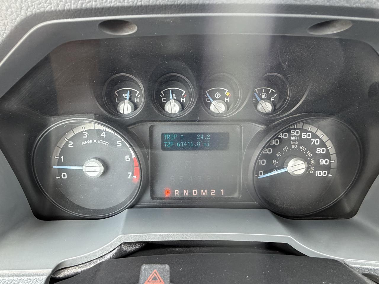 Ford Super Duty F-250 SRW XL 4WD Crew Cab 6.75' Box 2015