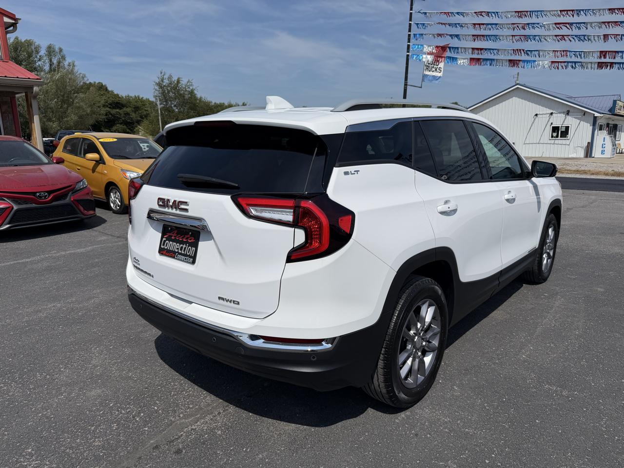 GMC Terrain AWD 4dr SLT 2024