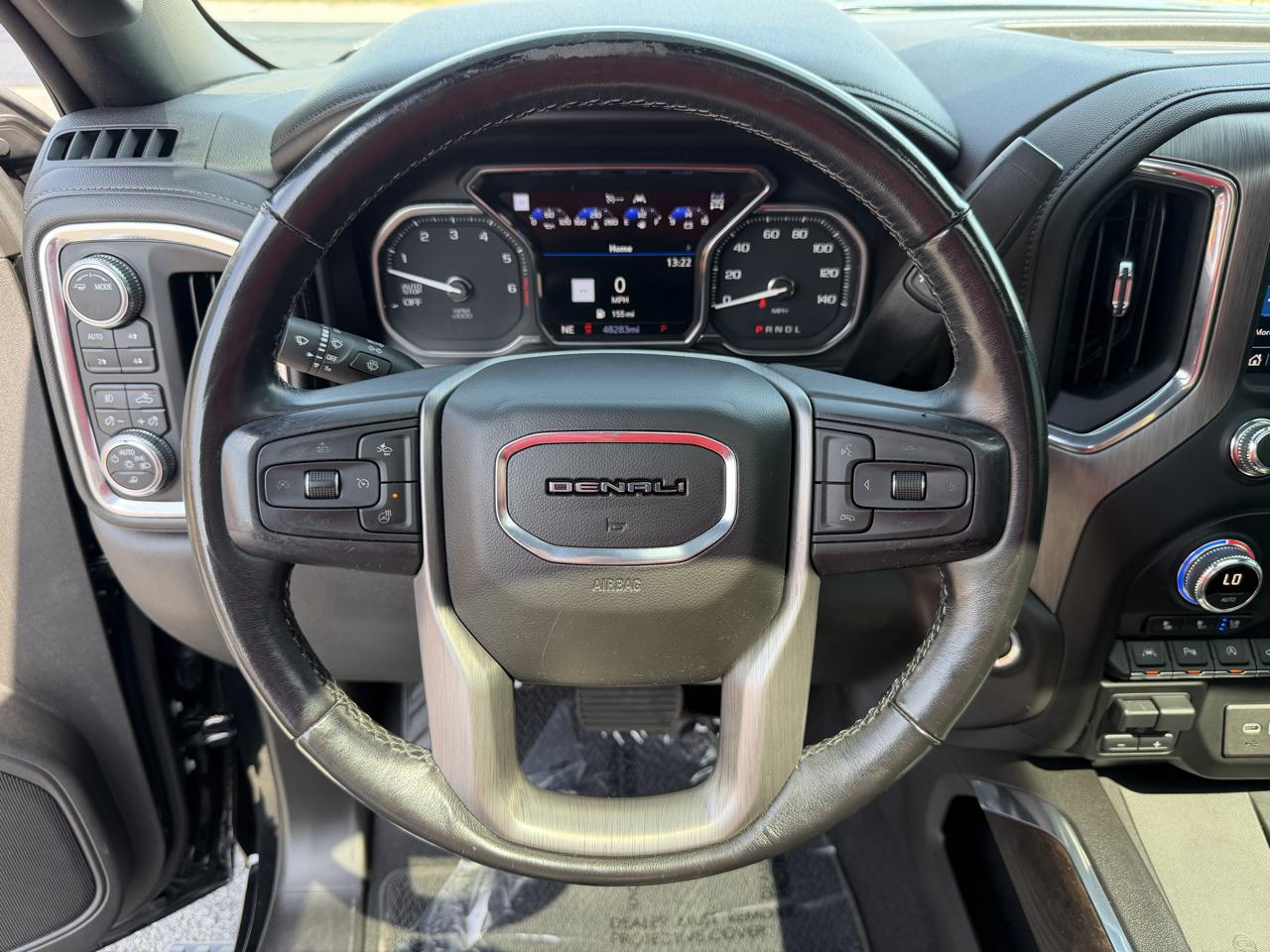 GMC Sierra 1500 4WD Crew Cab 147" Denali 2020