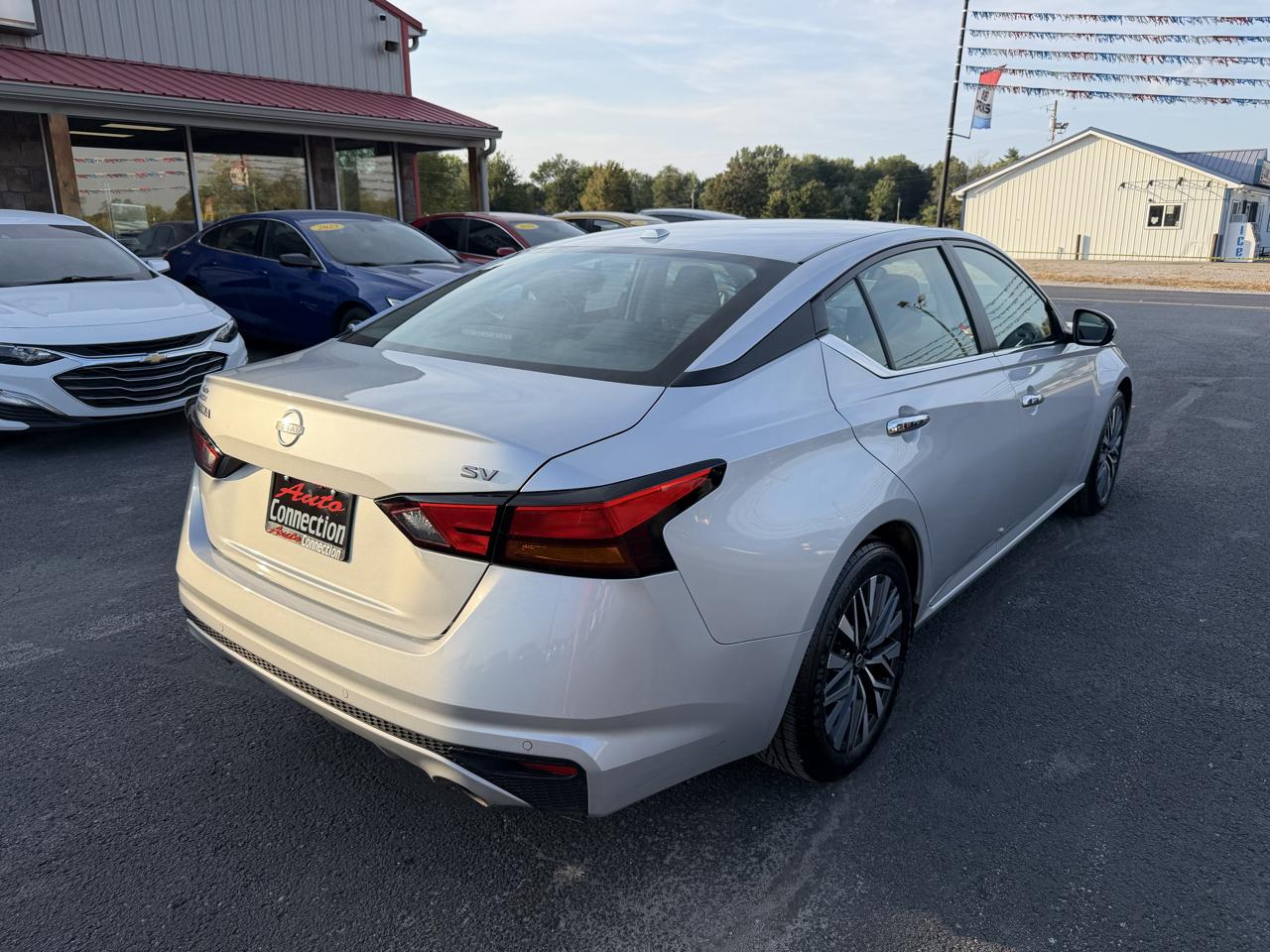 Nissan Altima 2.5 SV Sedan 2024