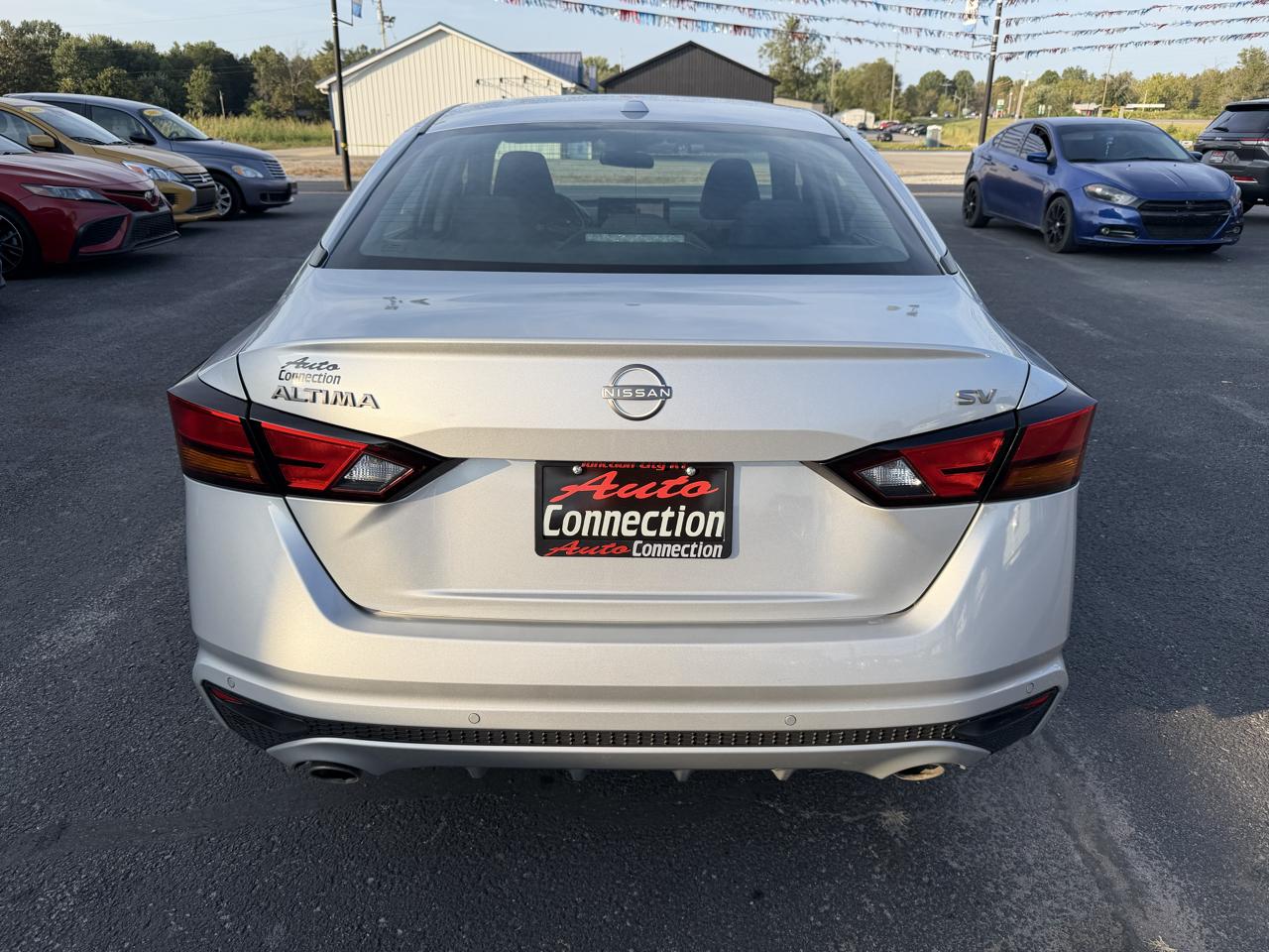 Nissan Altima 2.5 SV Sedan 2024