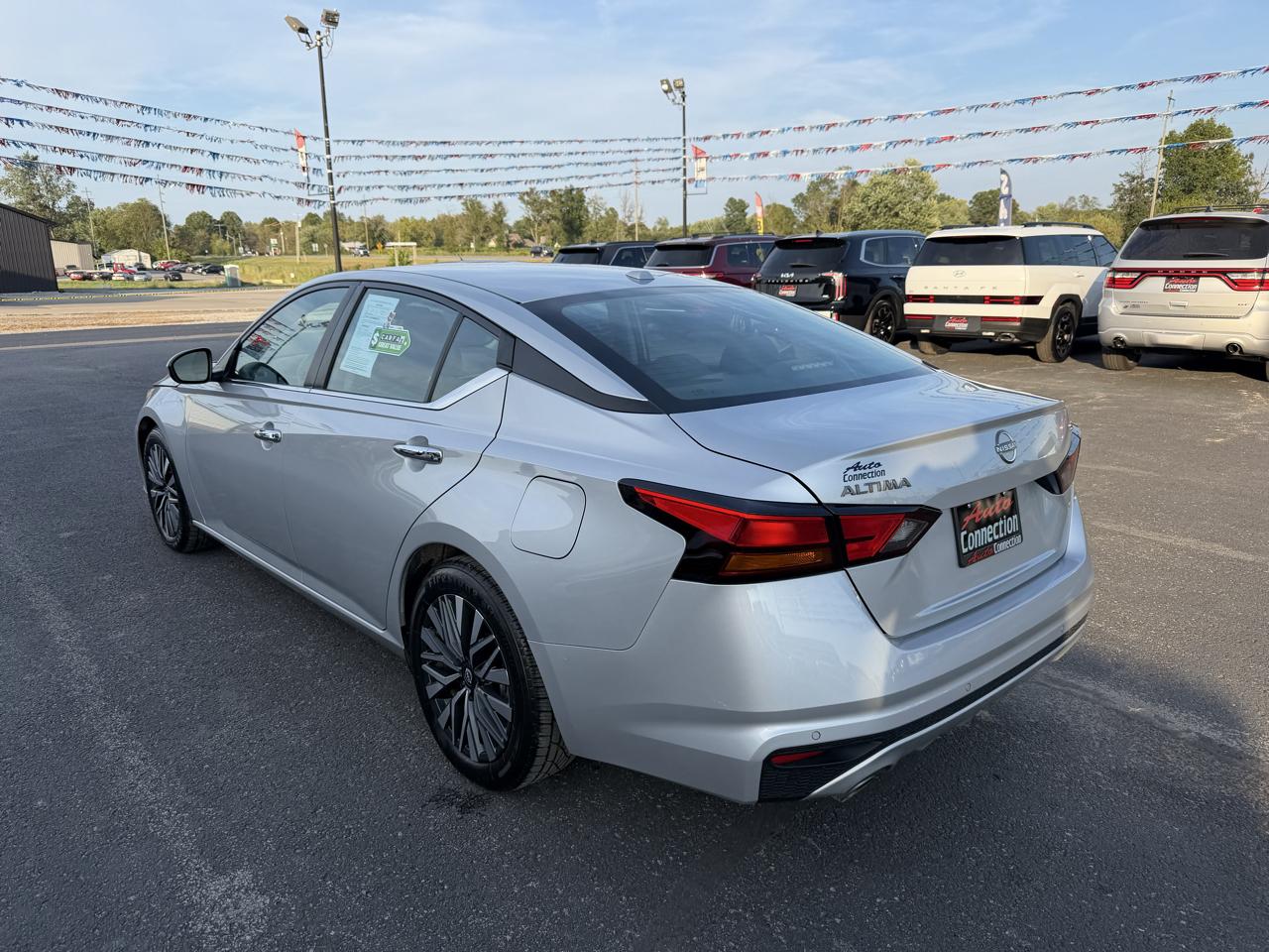 Nissan Altima 2.5 SV Sedan 2024