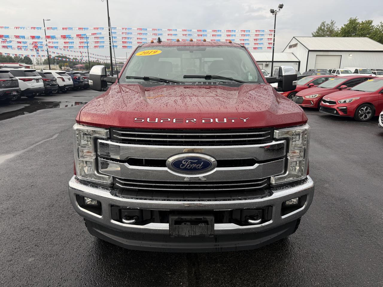 Ford Super Duty F-250 SRW 4WD Crew Cab 156" Lariat 2019