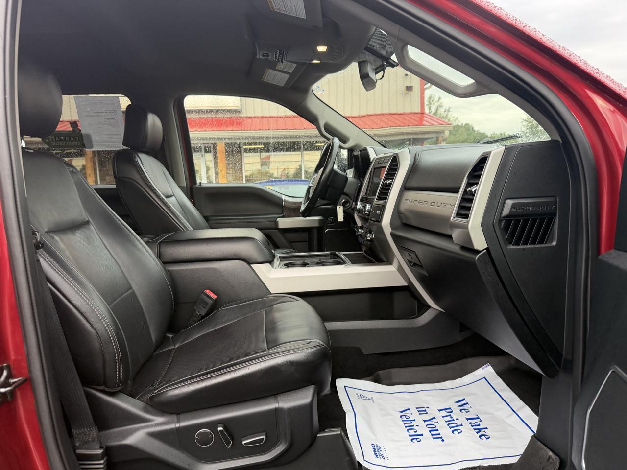 Ford Super Duty F-250 SRW 4WD Crew Cab 156" Lariat 2019