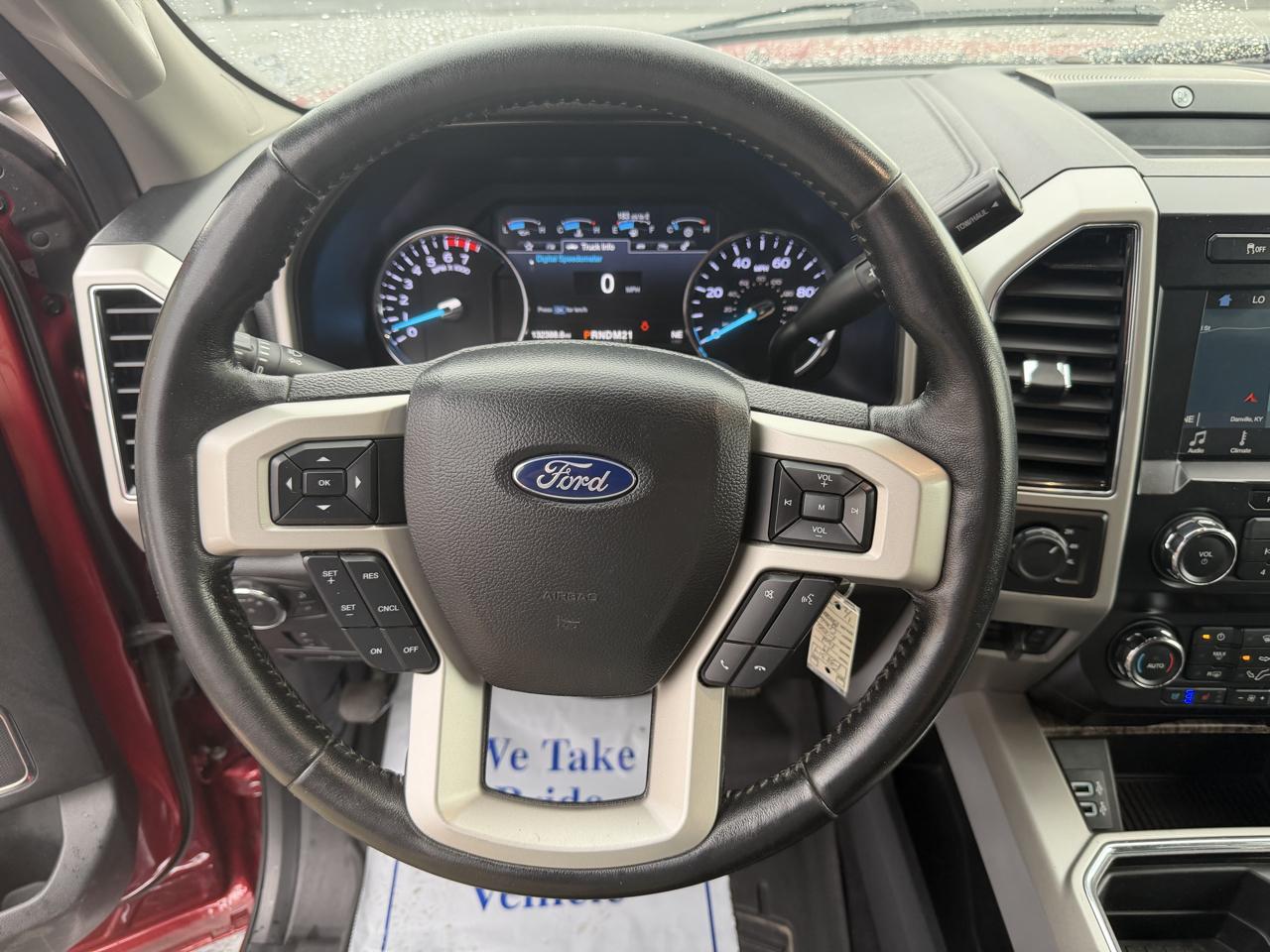 Ford Super Duty F-250 SRW 4WD Crew Cab 156" Lariat 2019