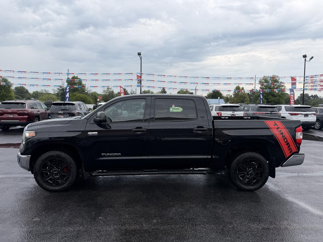 Toyota Tundra 2WD SR5 CrewMax 5.5' Bed 5.7L (Natl) 2021