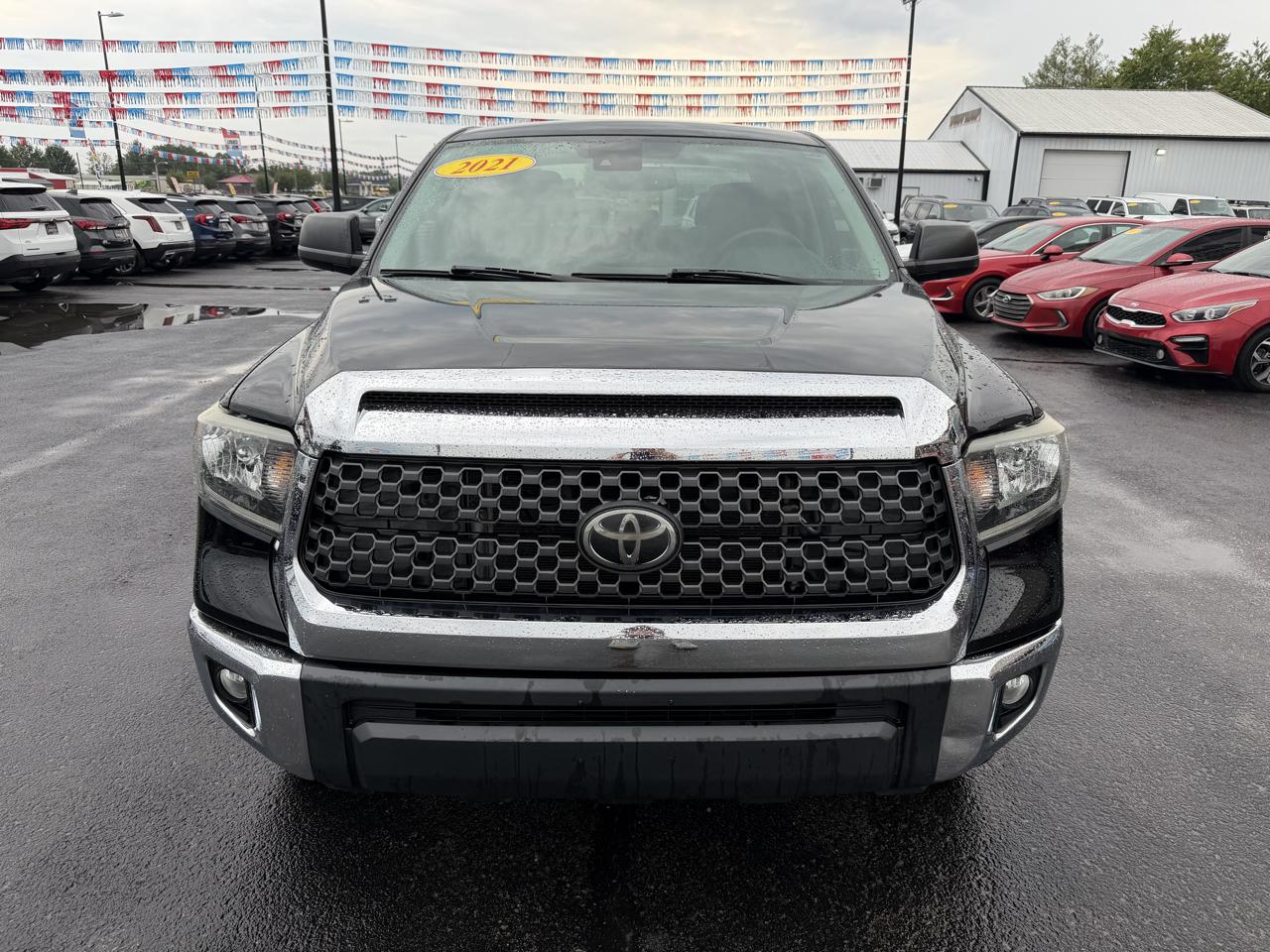 Toyota Tundra 2WD SR5 CrewMax 5.5' Bed 5.7L (Natl) 2021