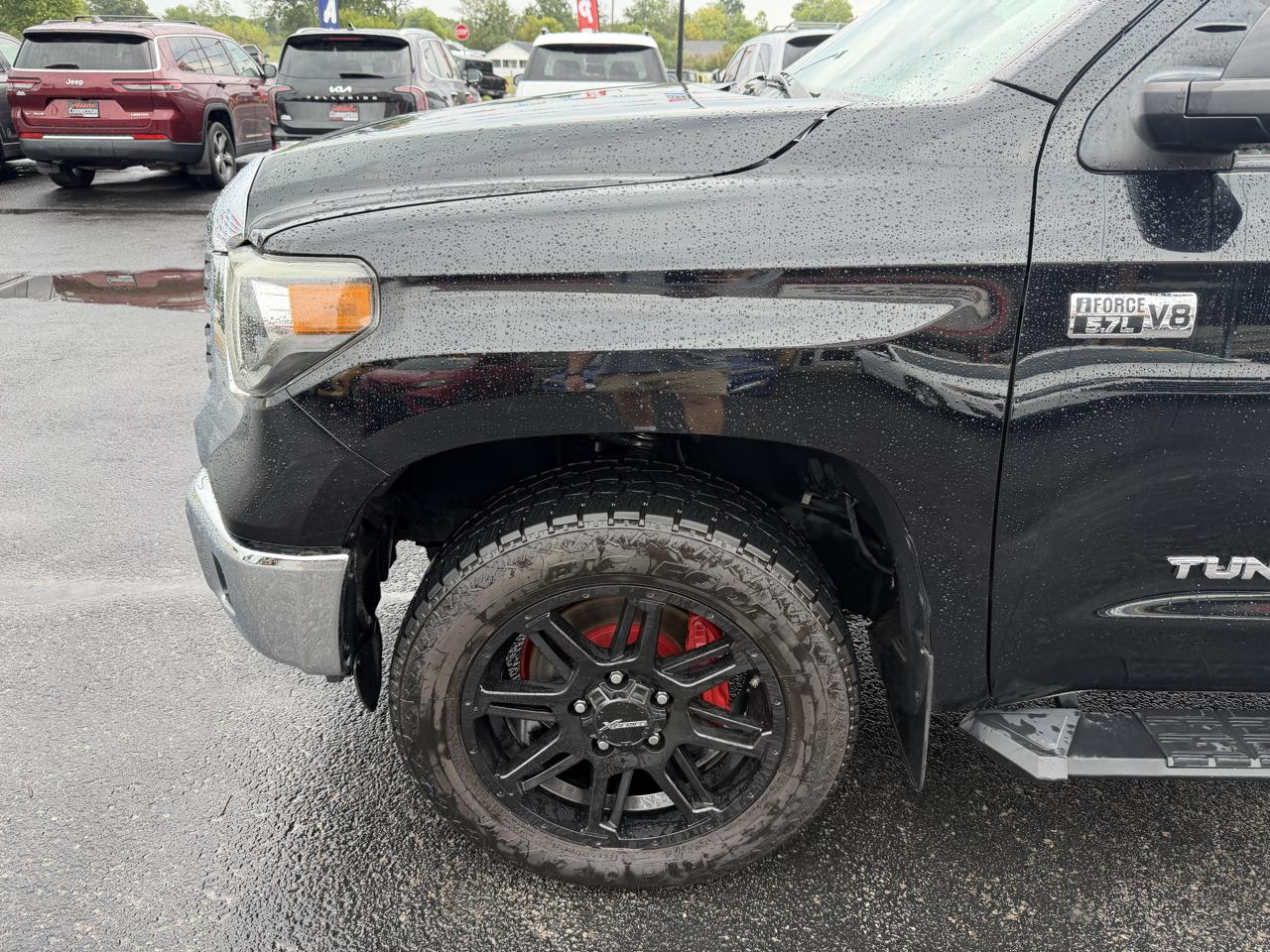 Toyota Tundra 2WD SR5 CrewMax 5.5' Bed 5.7L (Natl) 2021