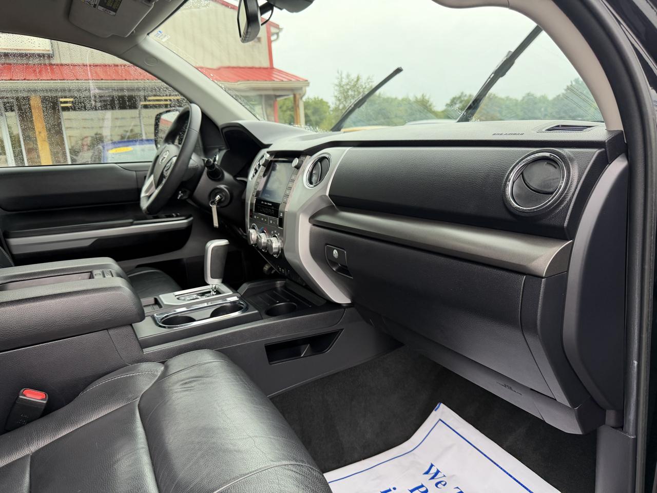 Toyota Tundra 2WD SR5 CrewMax 5.5' Bed 5.7L (Natl) 2021