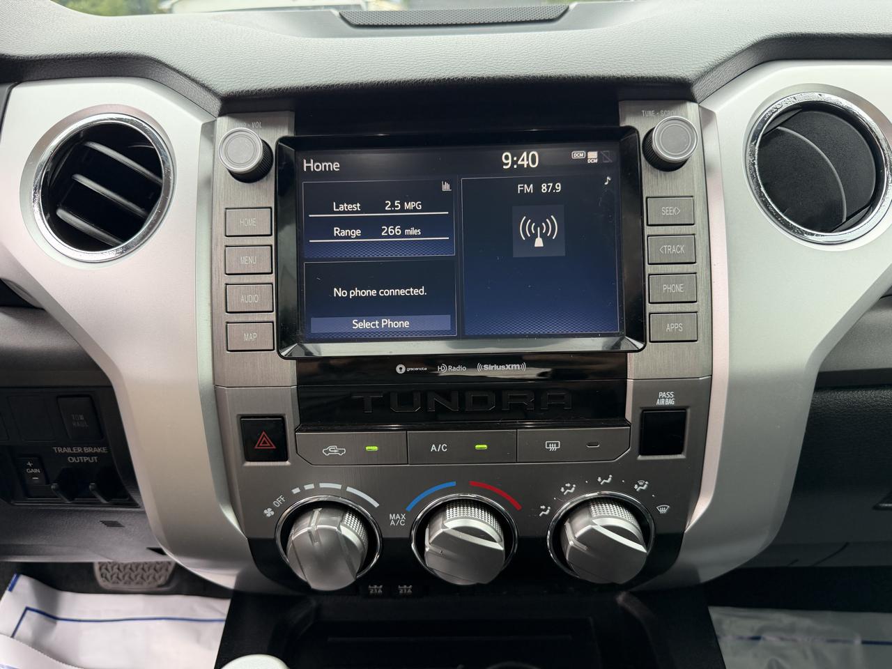 Toyota Tundra 2WD SR5 CrewMax 5.5' Bed 5.7L (Natl) 2021
