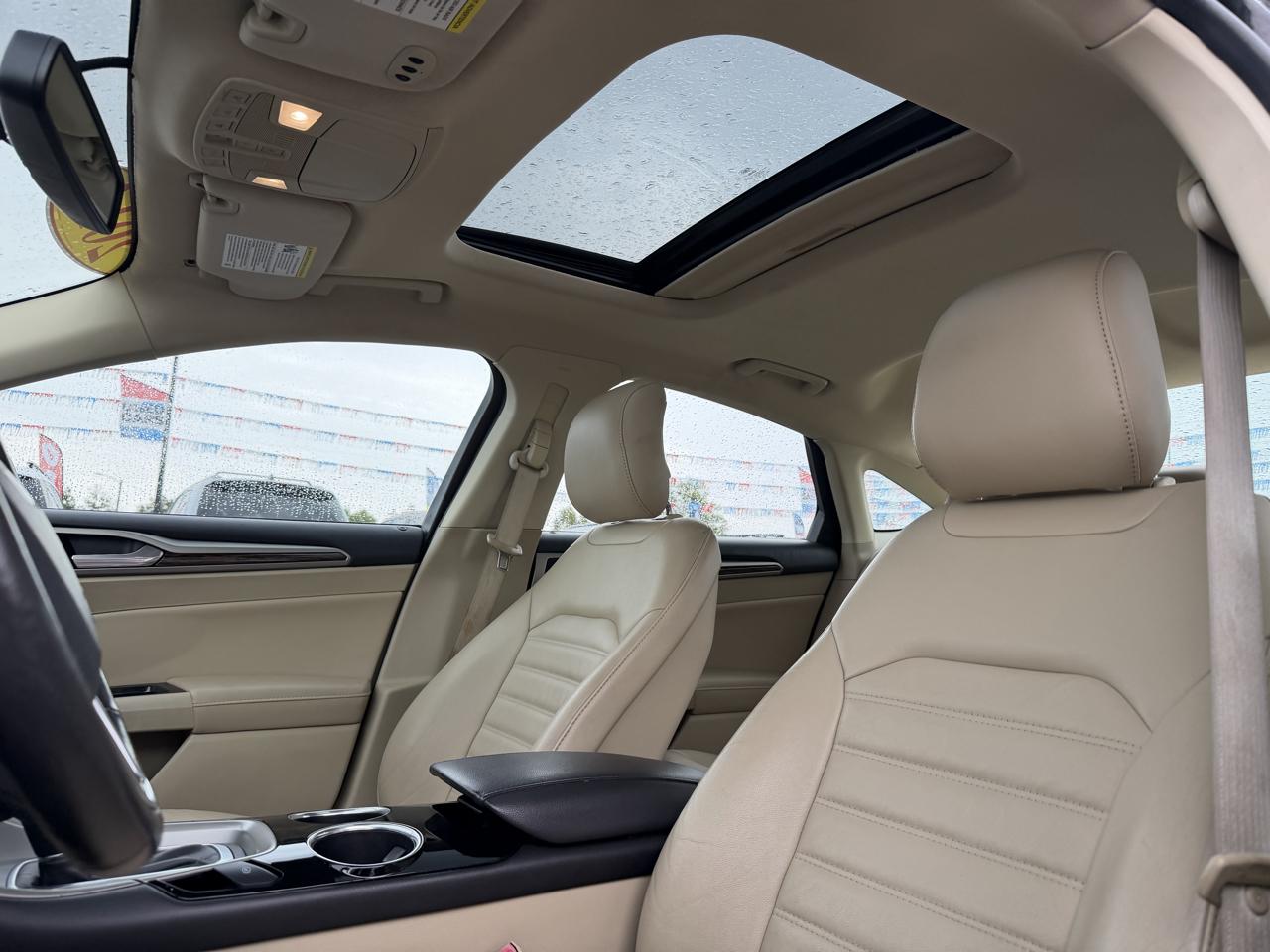Ford Fusion 4dr Sdn SE FWD 2014