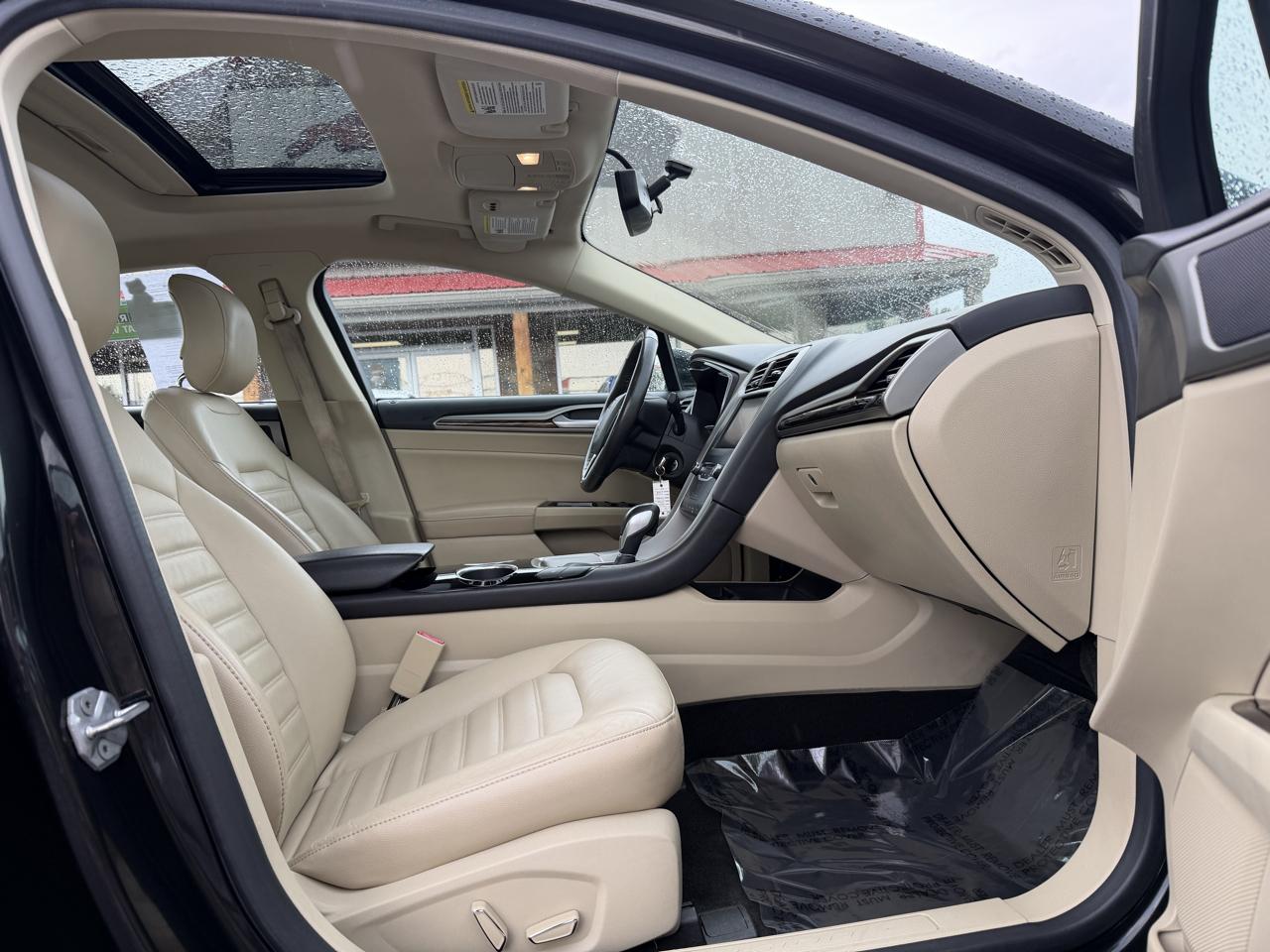 Ford Fusion 4dr Sdn SE FWD 2014