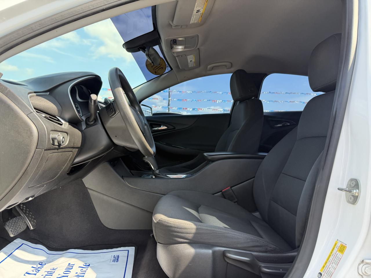 Chevrolet Malibu photo 13
