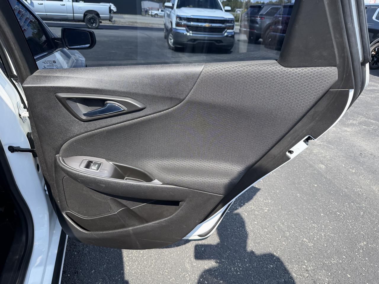 Chevrolet Malibu photo 17