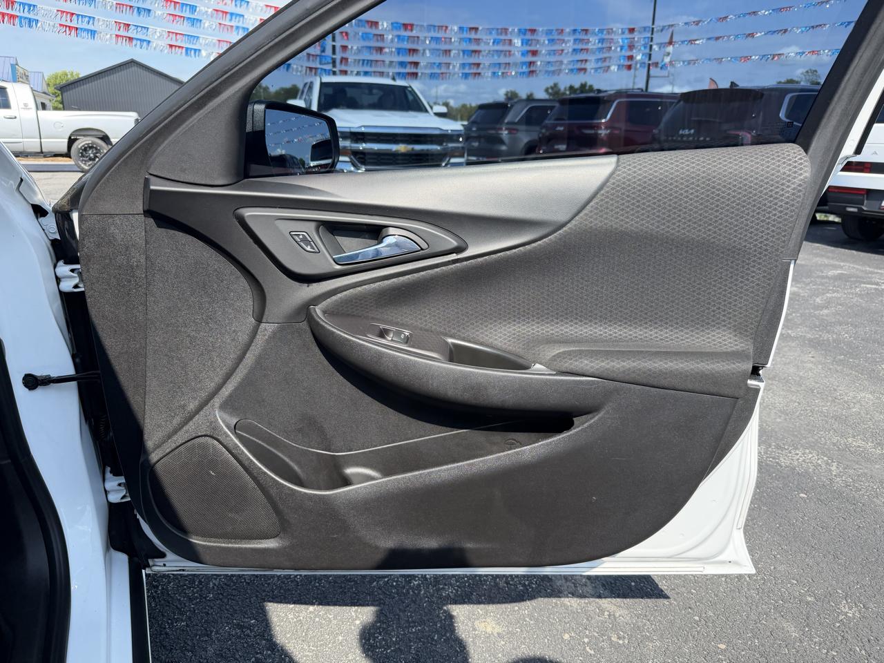Chevrolet Malibu photo 19