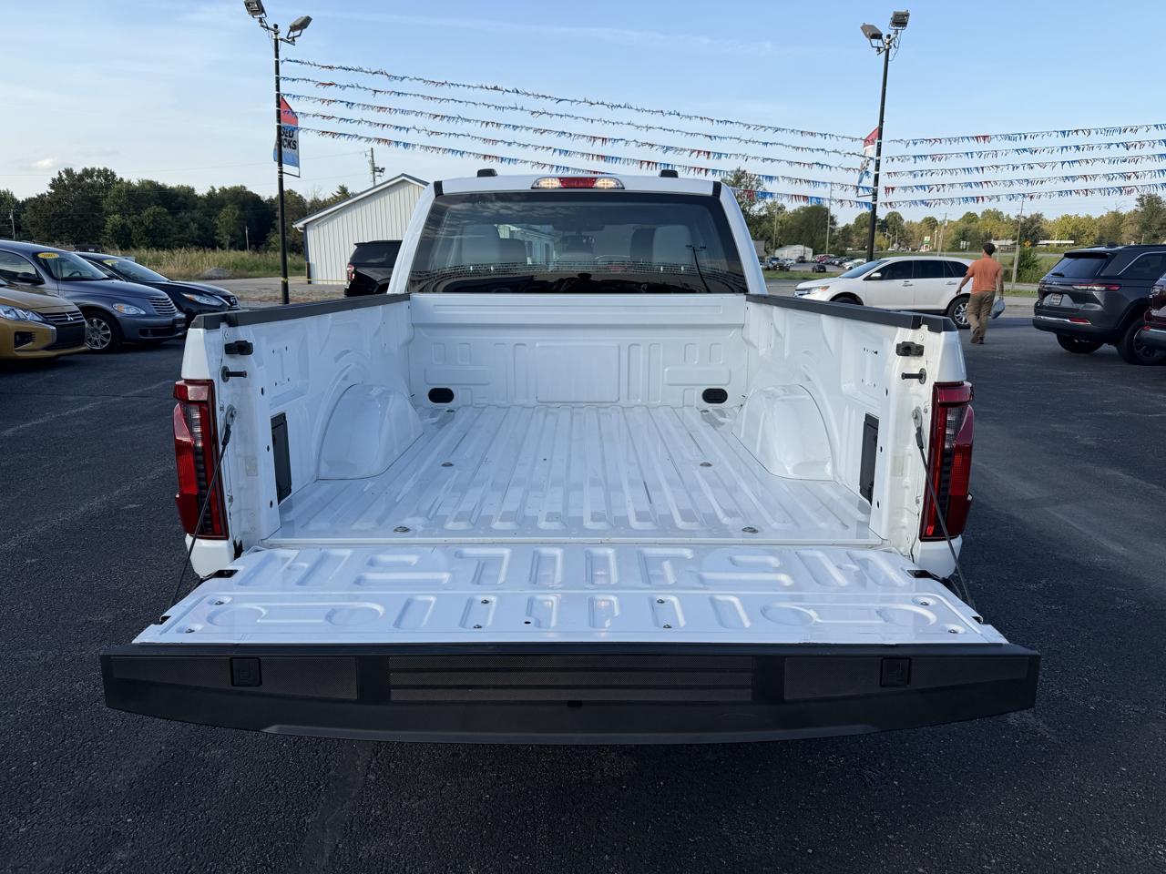 Ford F-150 4WD SuperCrew 150" XL 2024