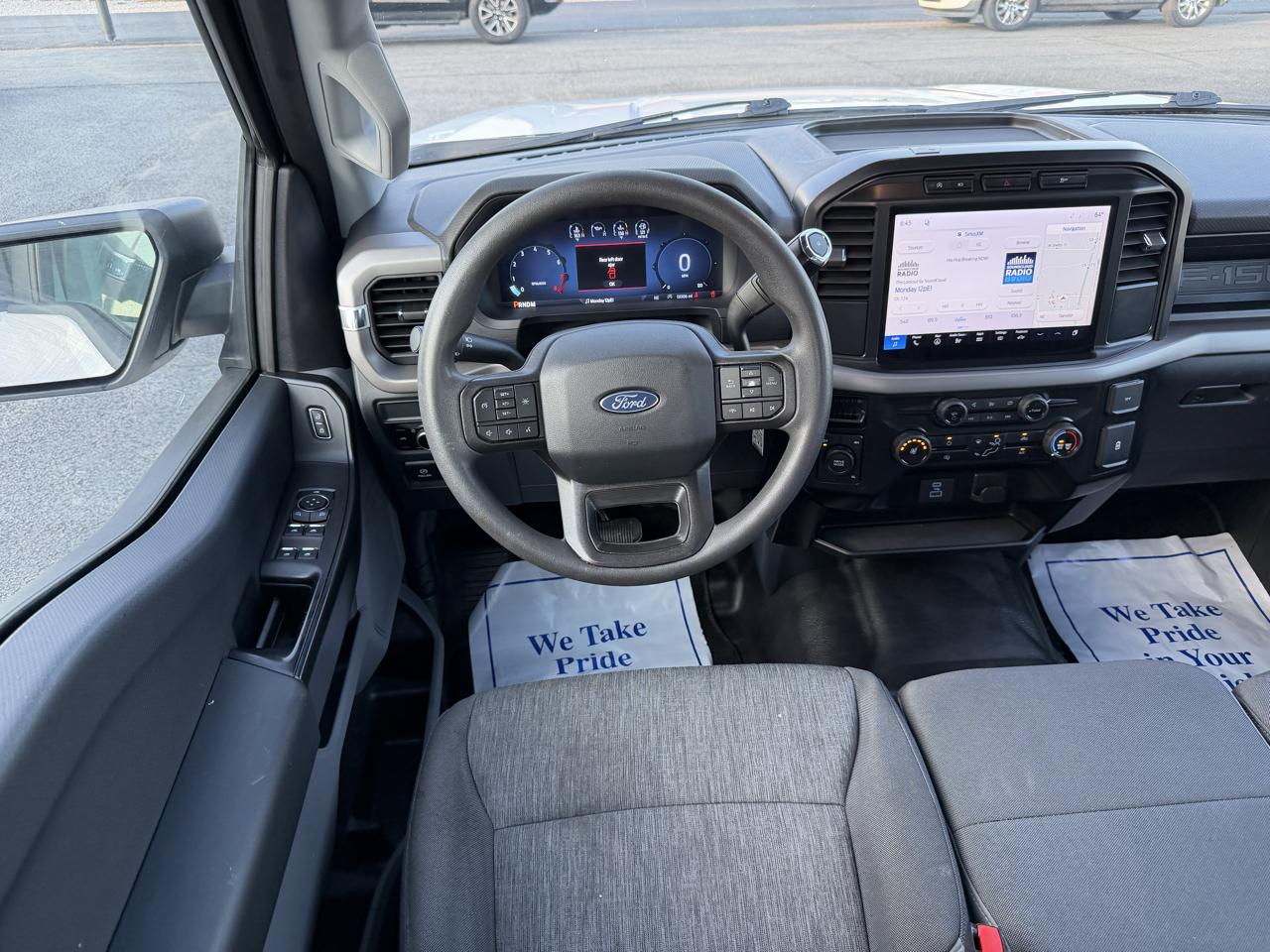 Ford F-150 4WD SuperCrew 150" XL 2024