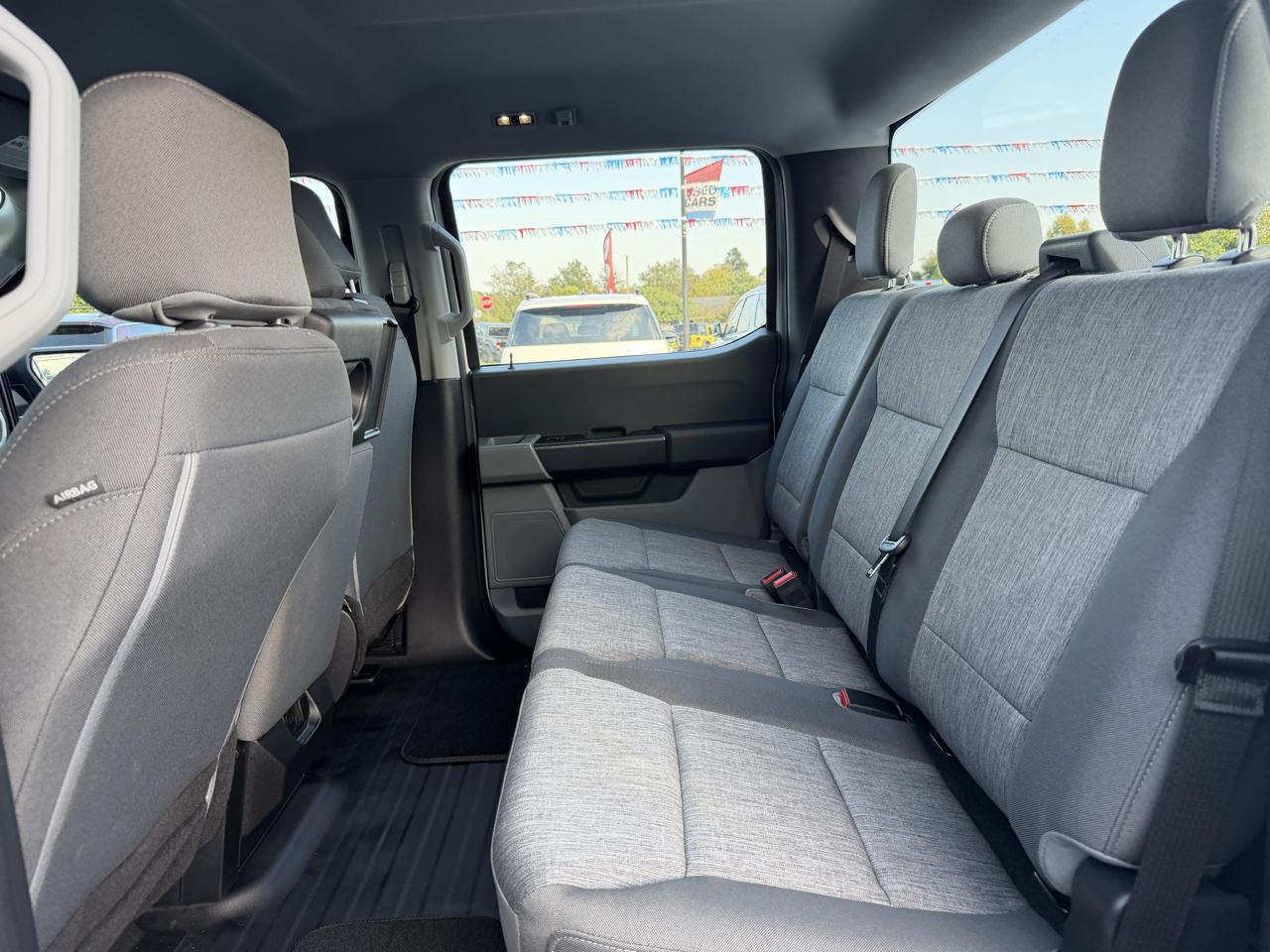 Ford F-150 4WD SuperCrew 150" XL 2024