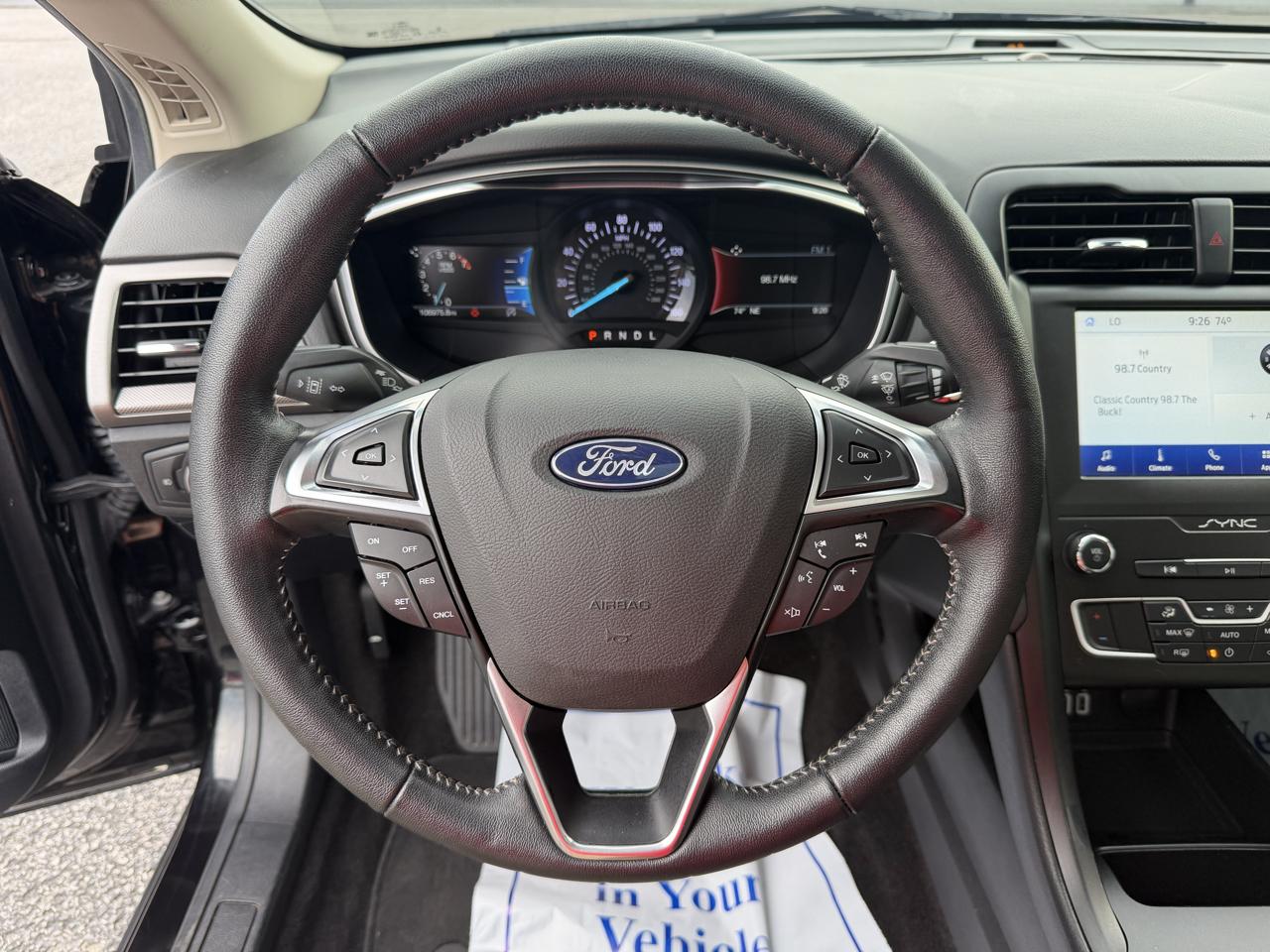 Ford Fusion SE FWD 2020