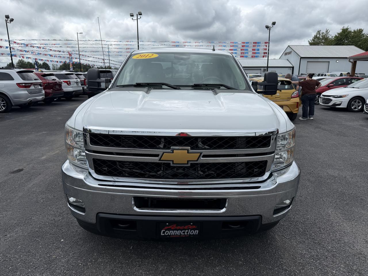 Chevrolet Silverado photo 10