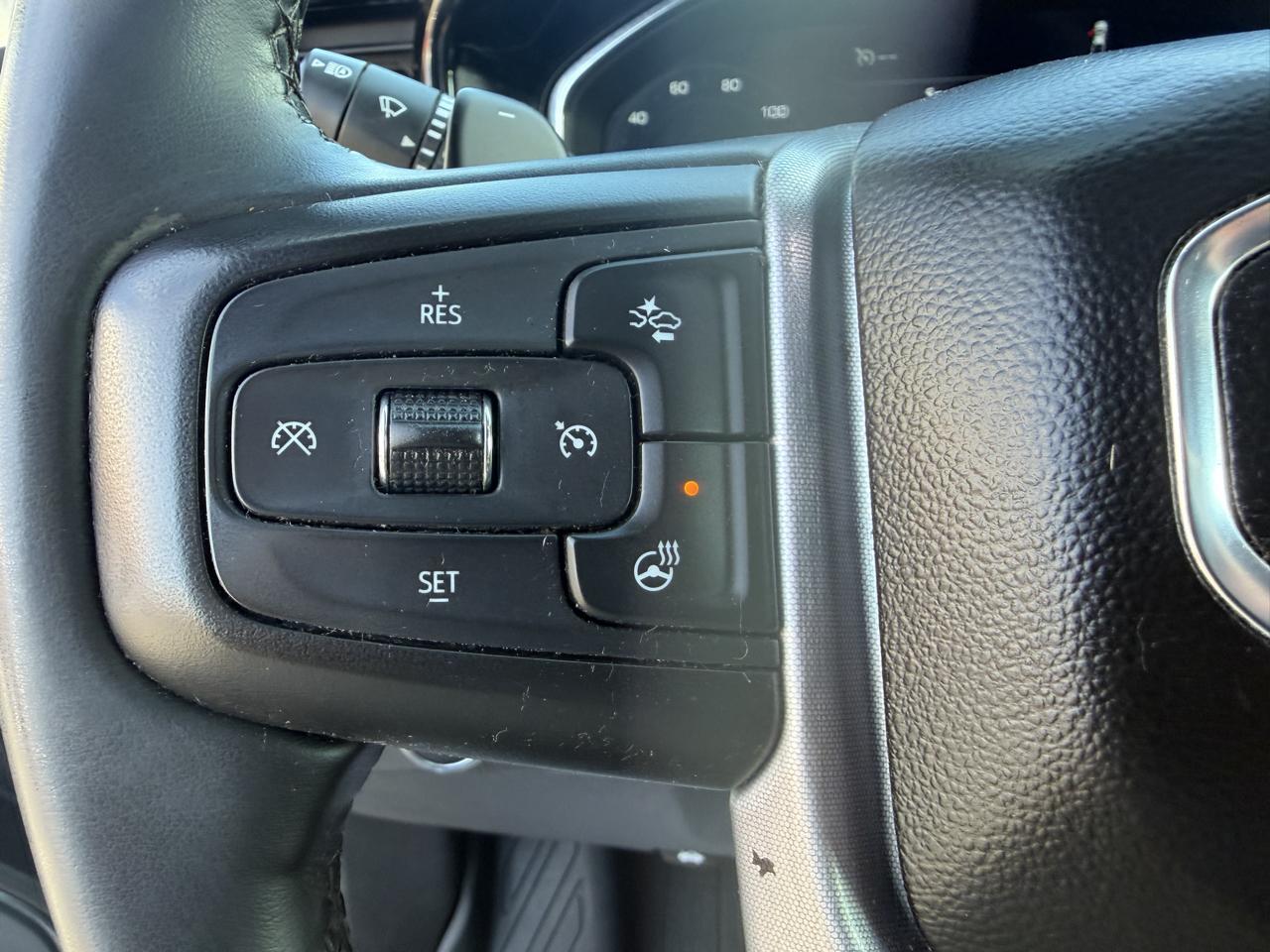 GMC Sierra 1500 4WD Crew Cab 147" SLT 2023