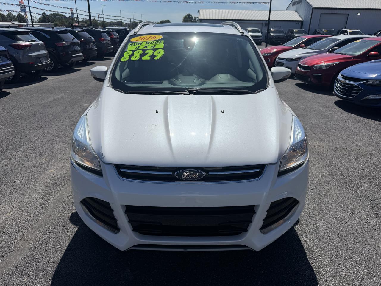 Ford Escape 4WD 4dr Titanium 2016