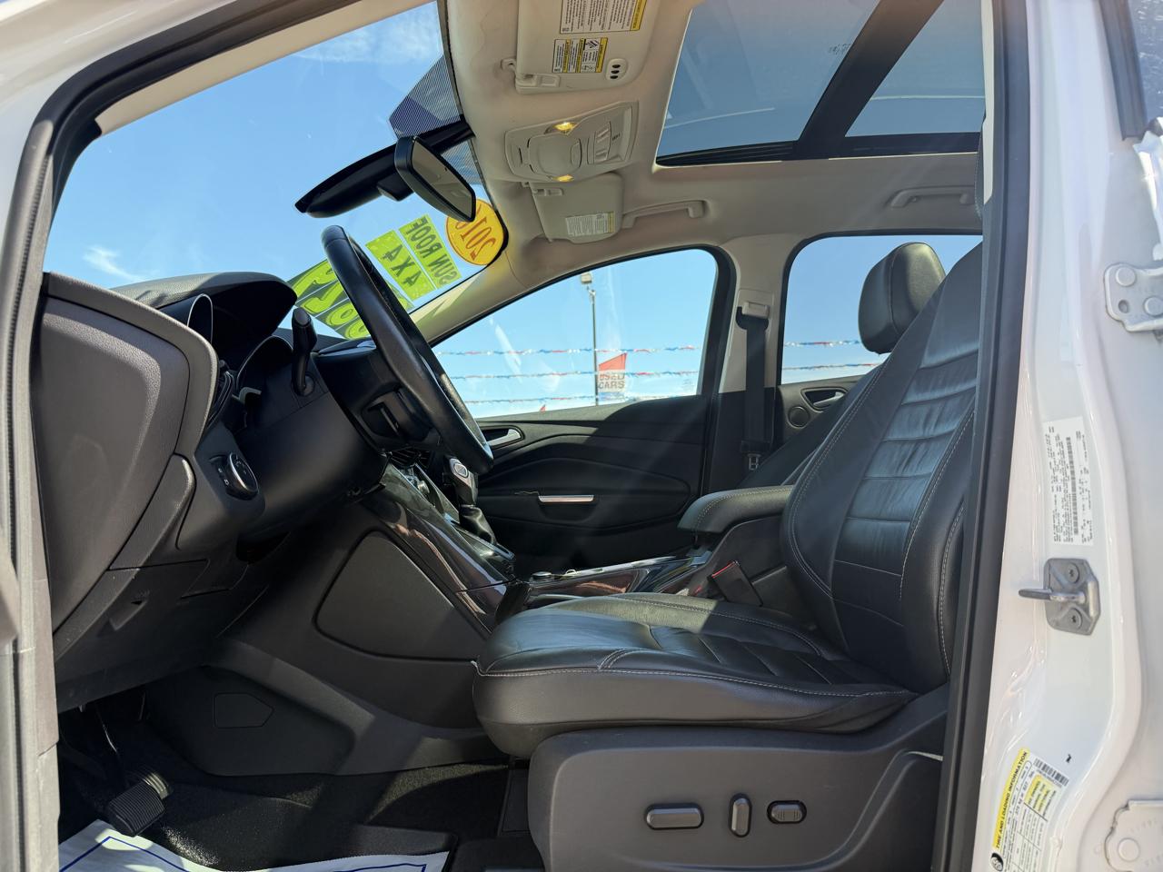 Ford Escape 4WD 4dr Titanium 2016